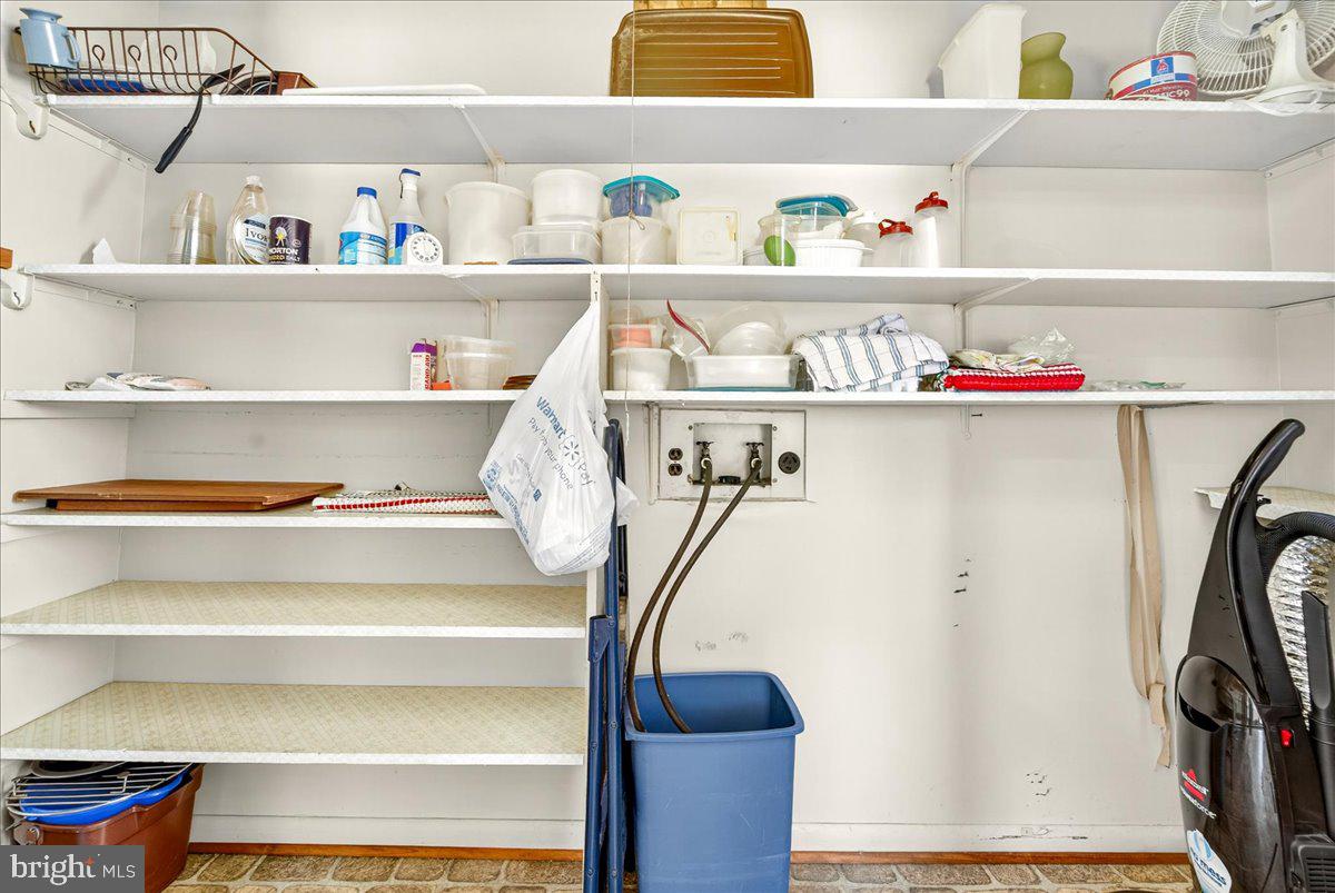 VERONA HEIGHTS - Residential