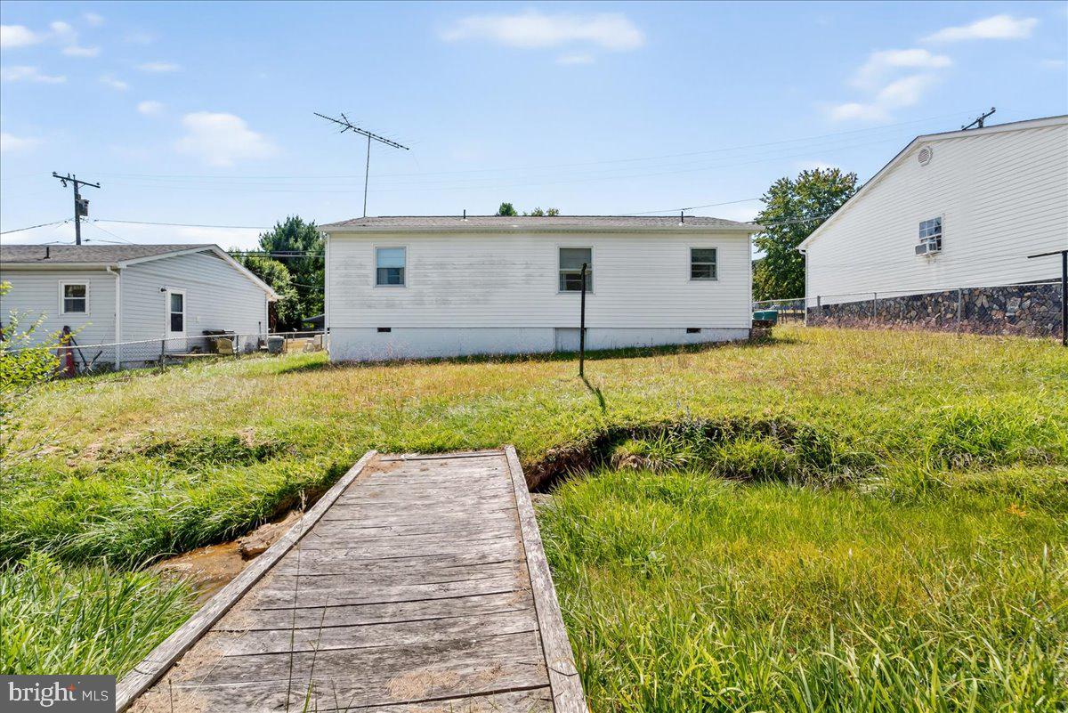 VERONA HEIGHTS - Residential