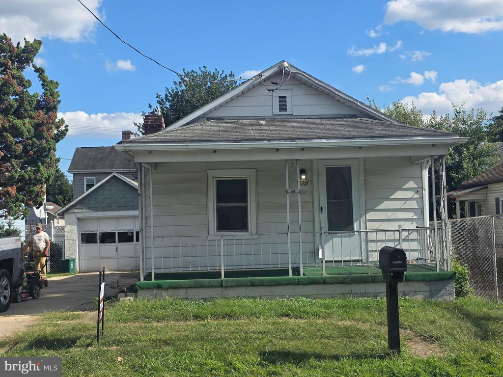 Photo of 110 Taft Avenue, YORK, PA 17404 (MLS # PAYK2091358)