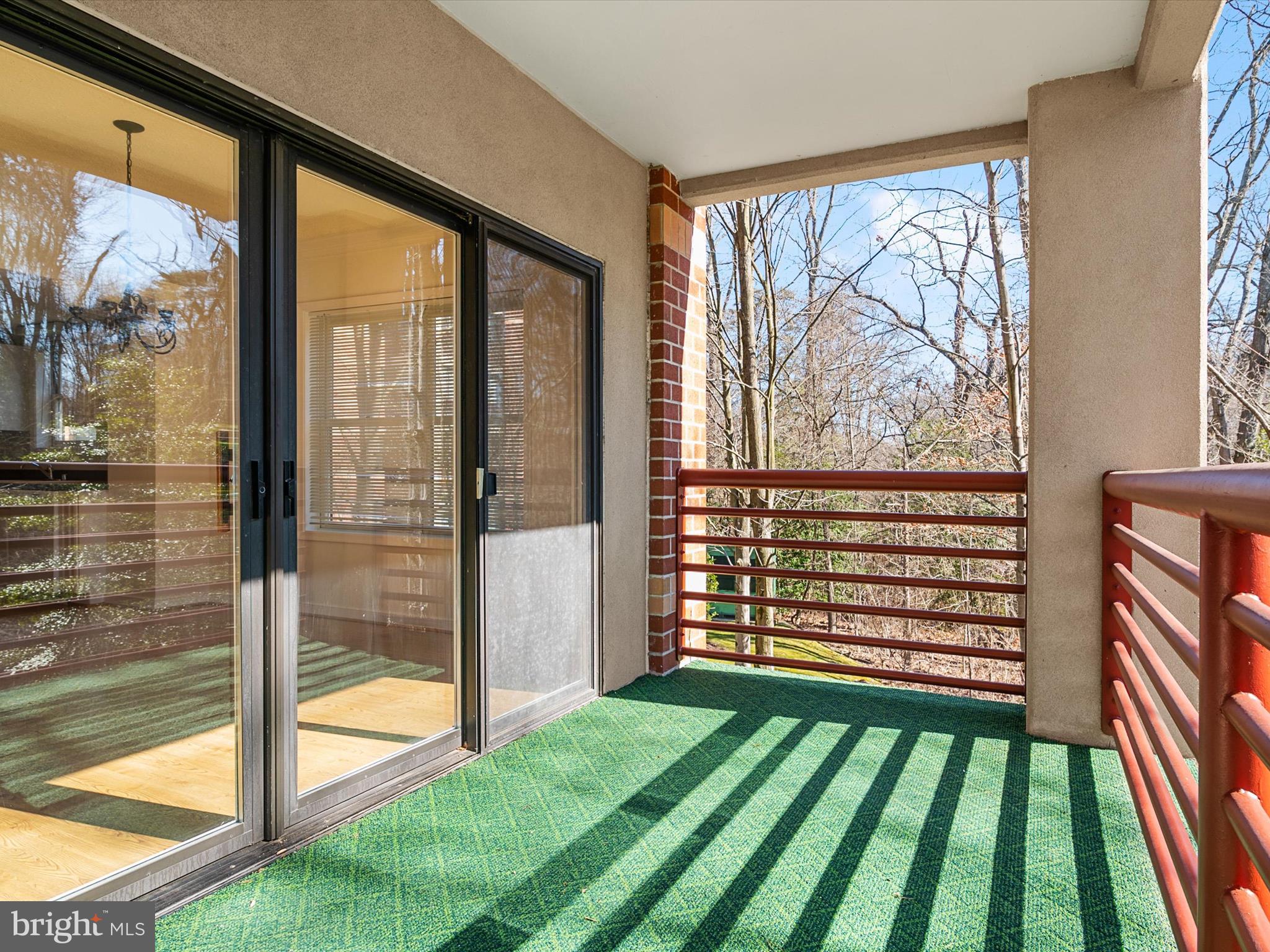 MCKINSEY PARK - Residential