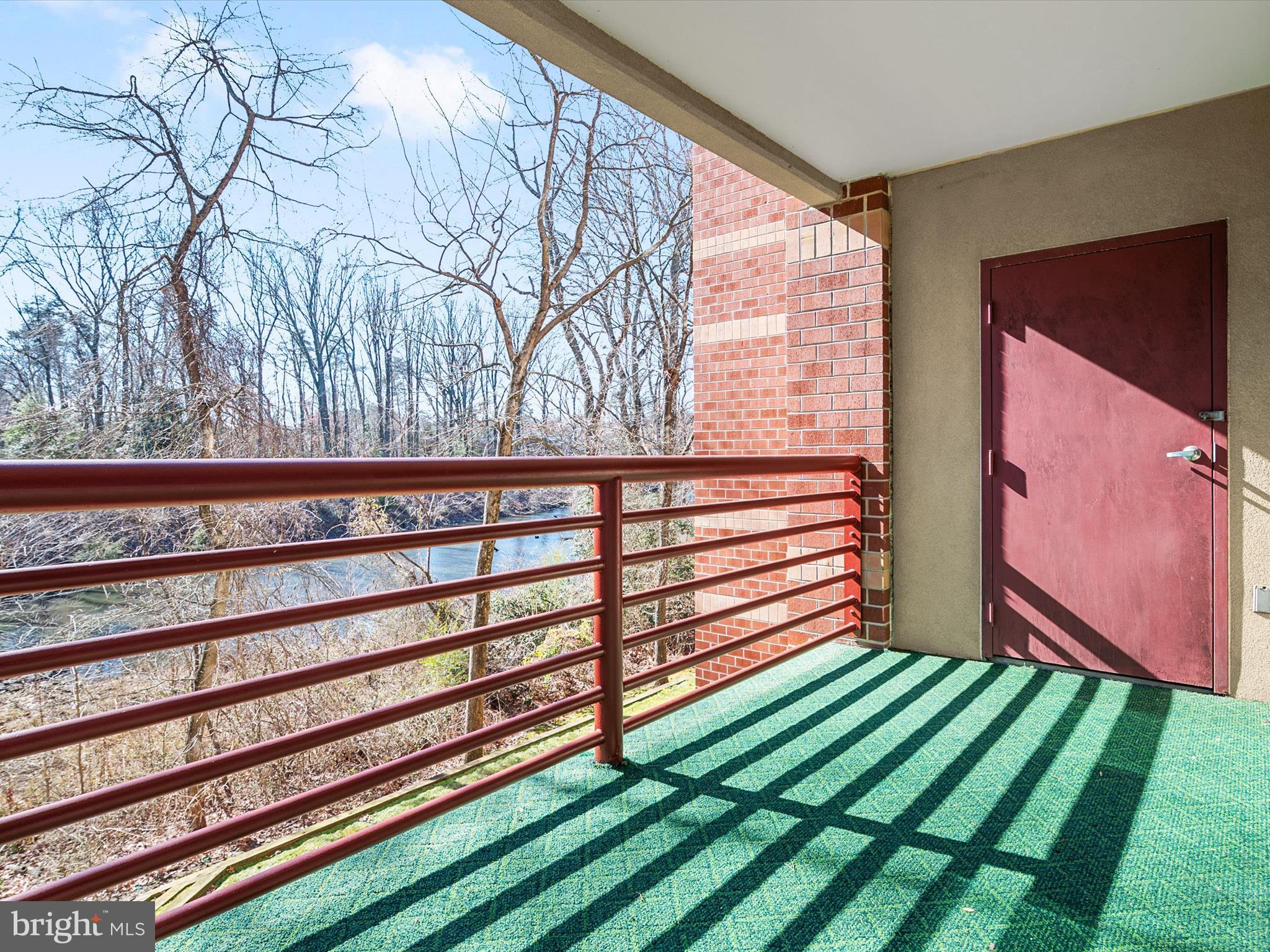 MCKINSEY PARK - Residential