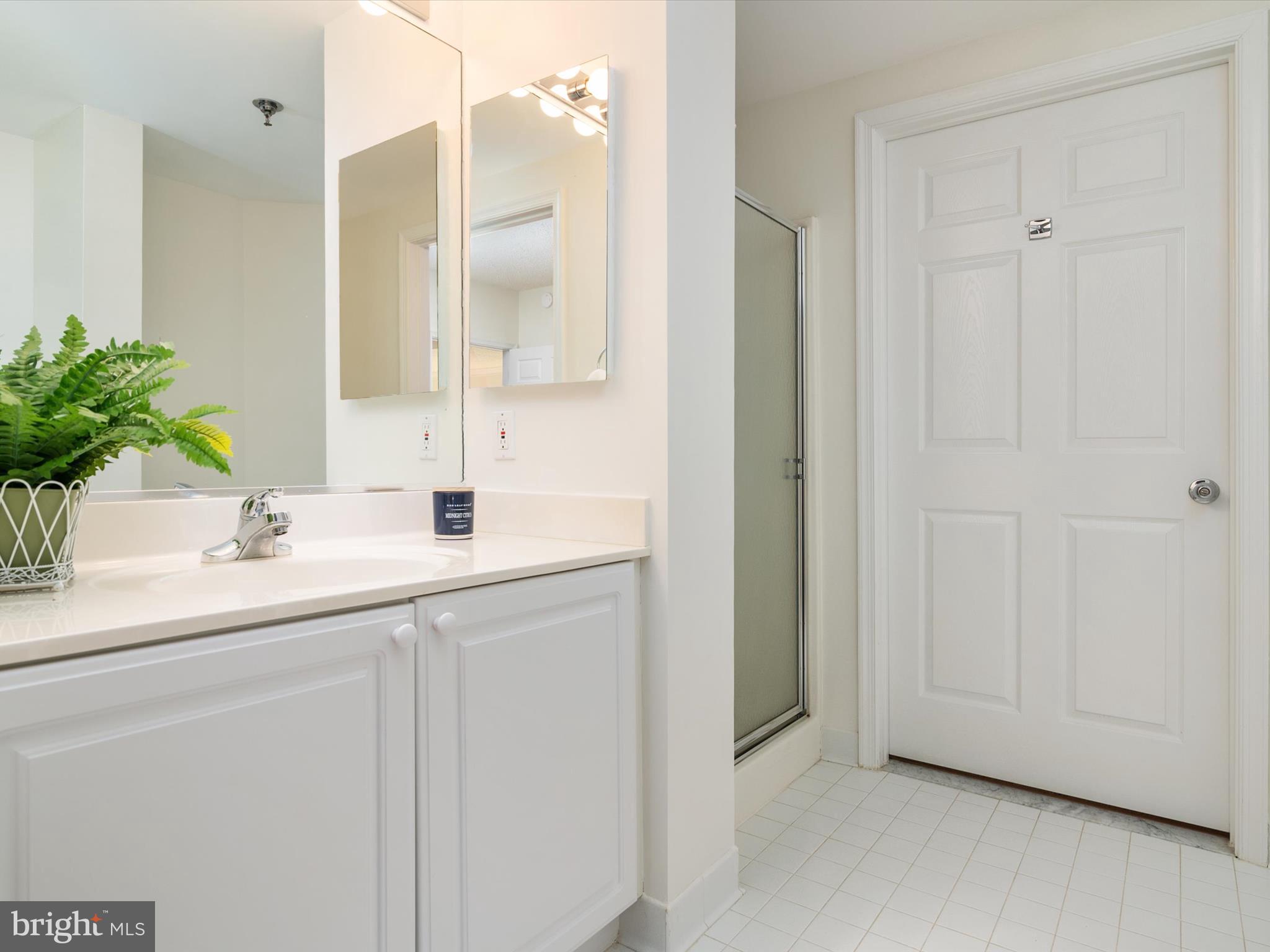 MCKINSEY PARK - Residential