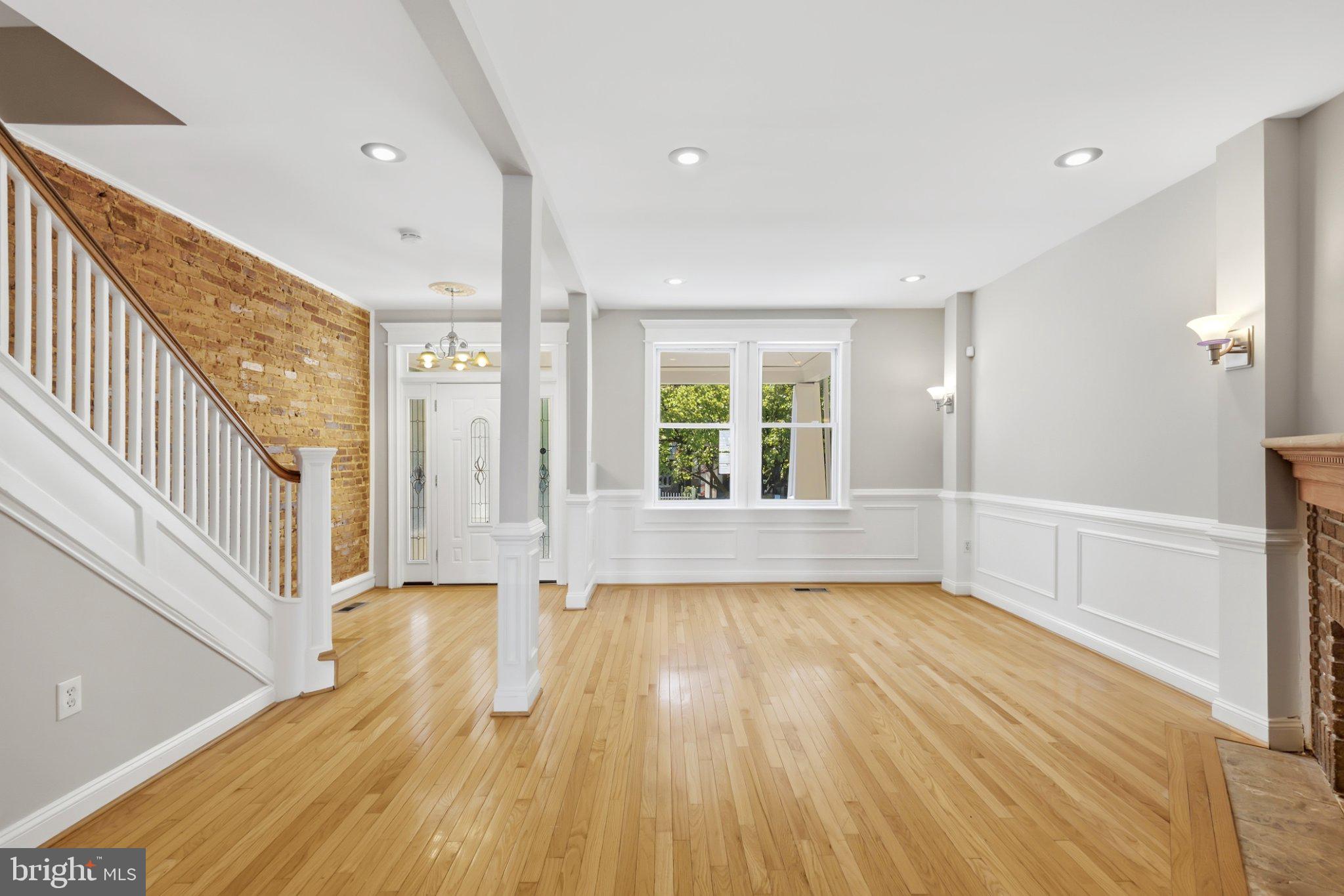 733 OTIS PLACE NW