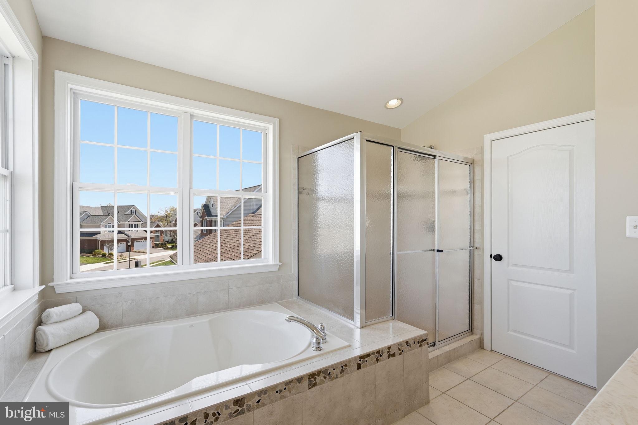 LOUDOUN VALLEY ESTATES 2 - Residential