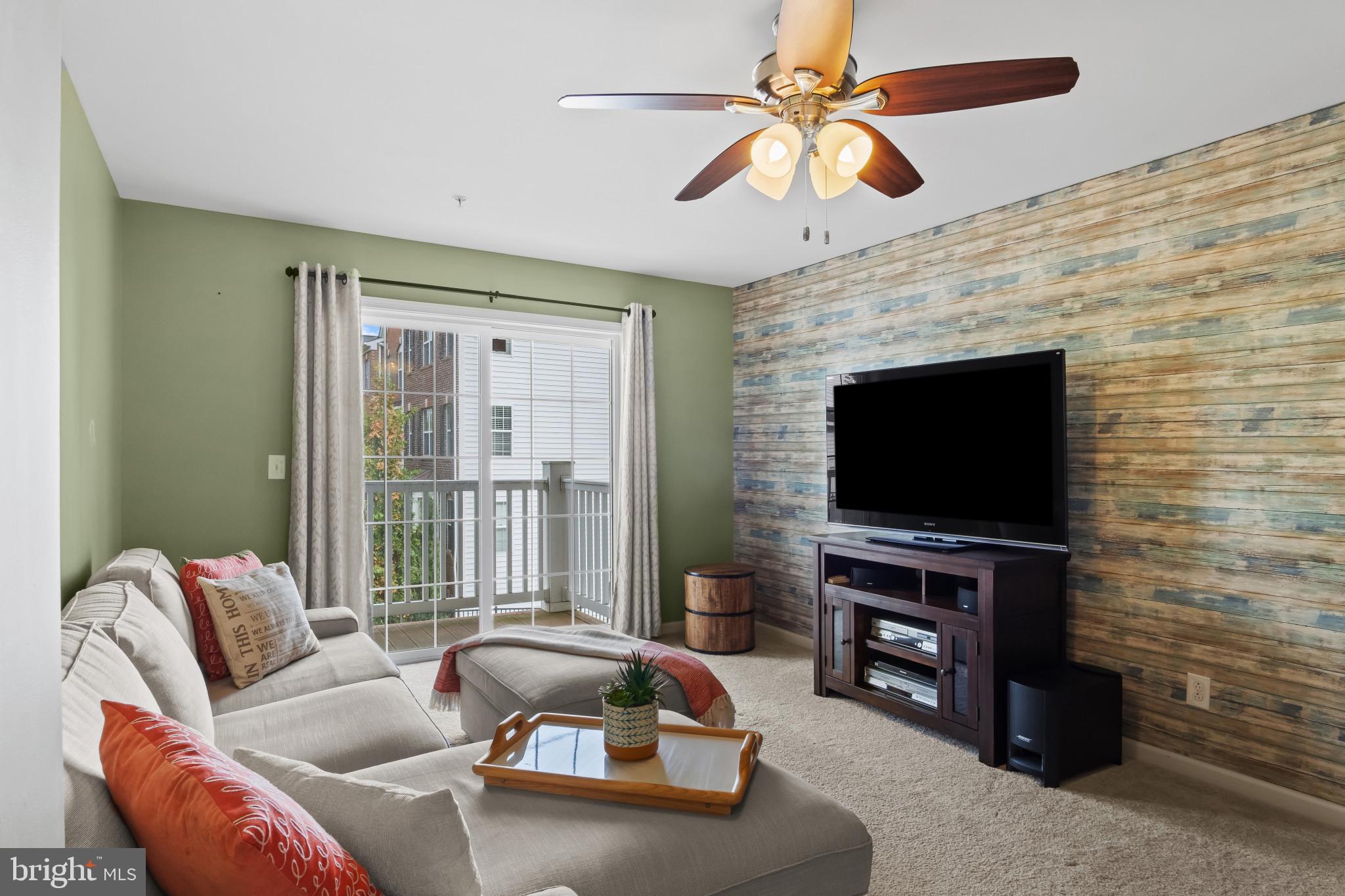 POTOMAC CLUB - Residential