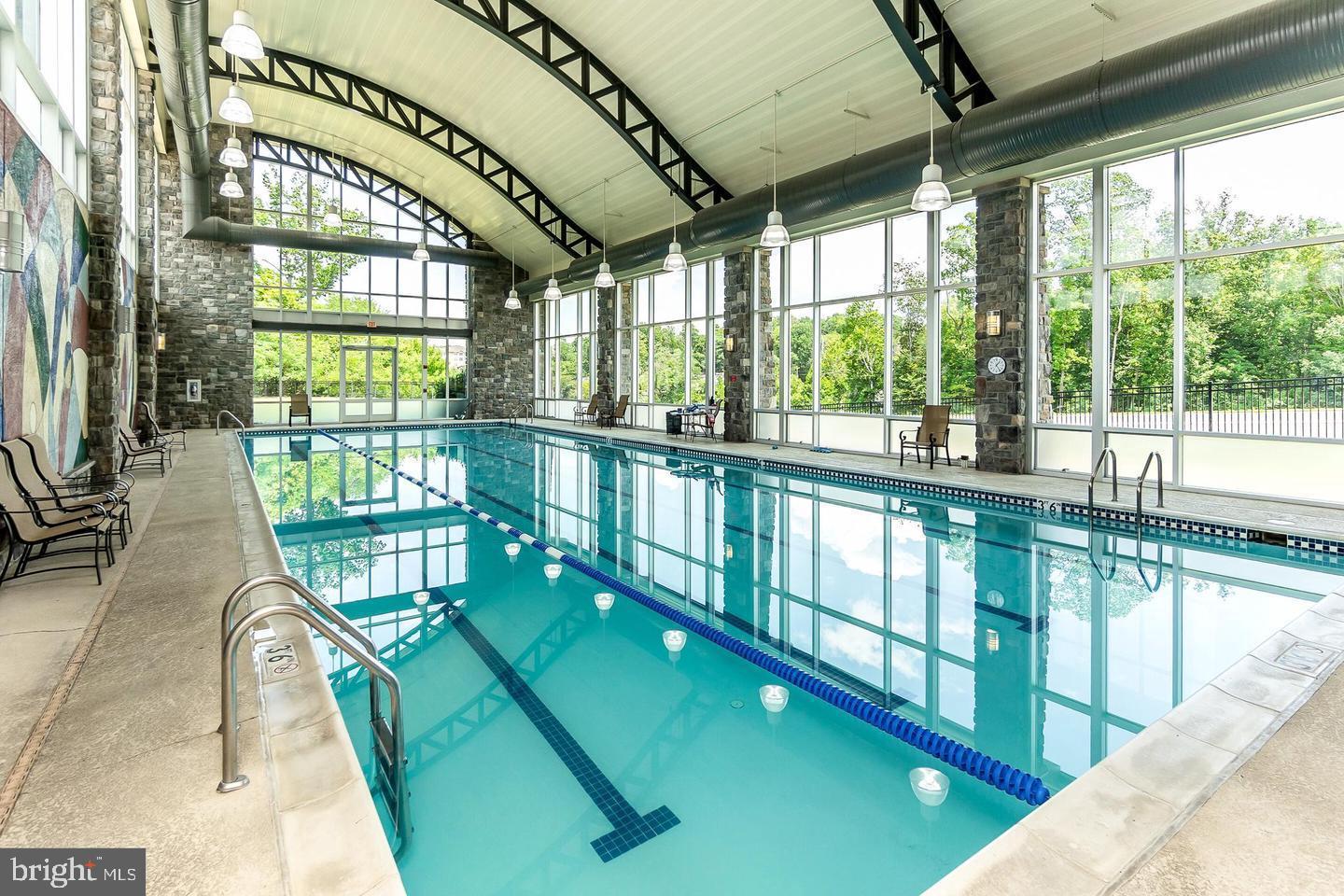 POTOMAC CLUB - Residential