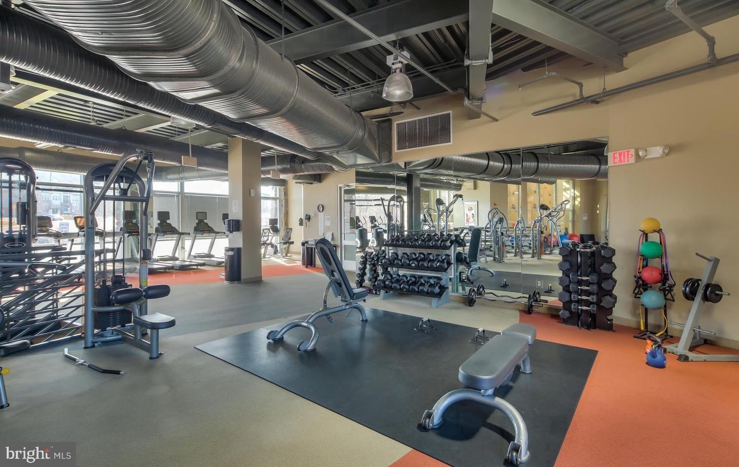 POTOMAC CLUB - Residential