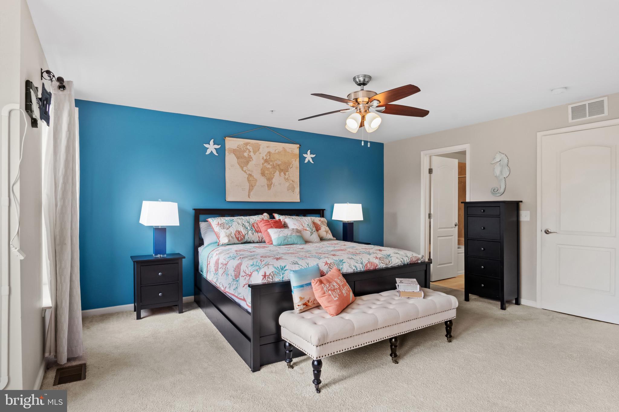 POTOMAC CLUB - Residential