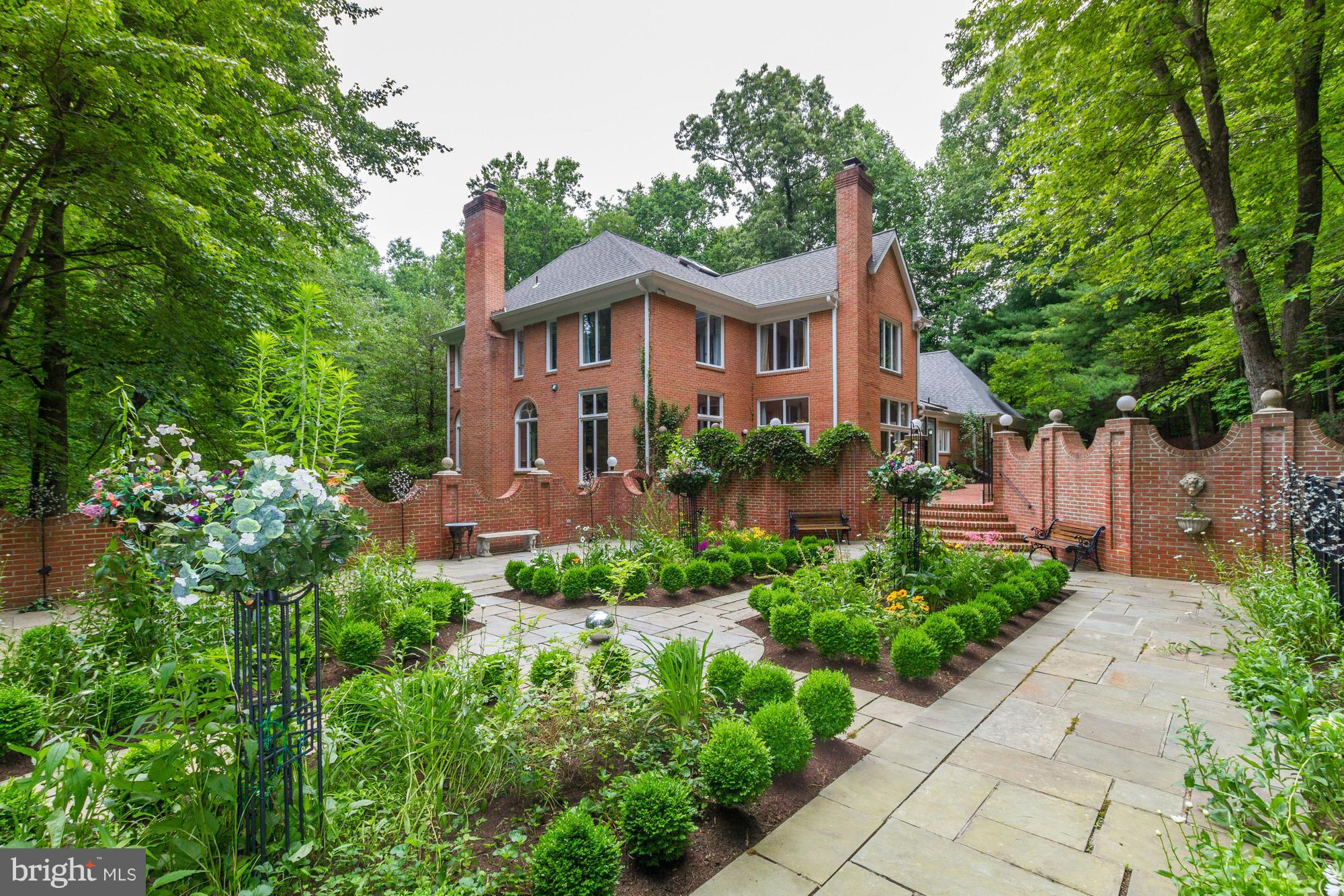 POTOMAC VIEW ESTATES - Residential