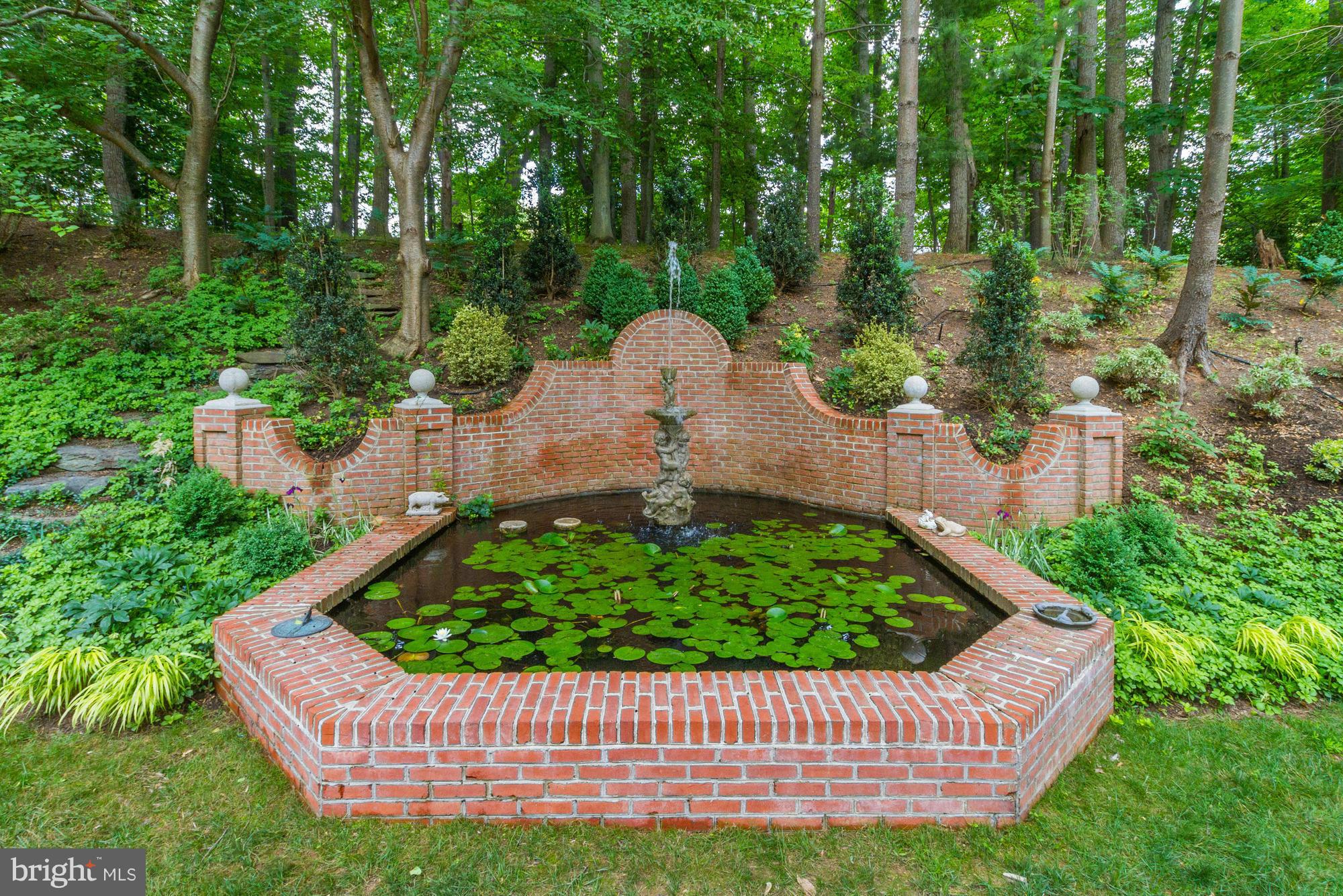 POTOMAC VIEW ESTATES - Residential