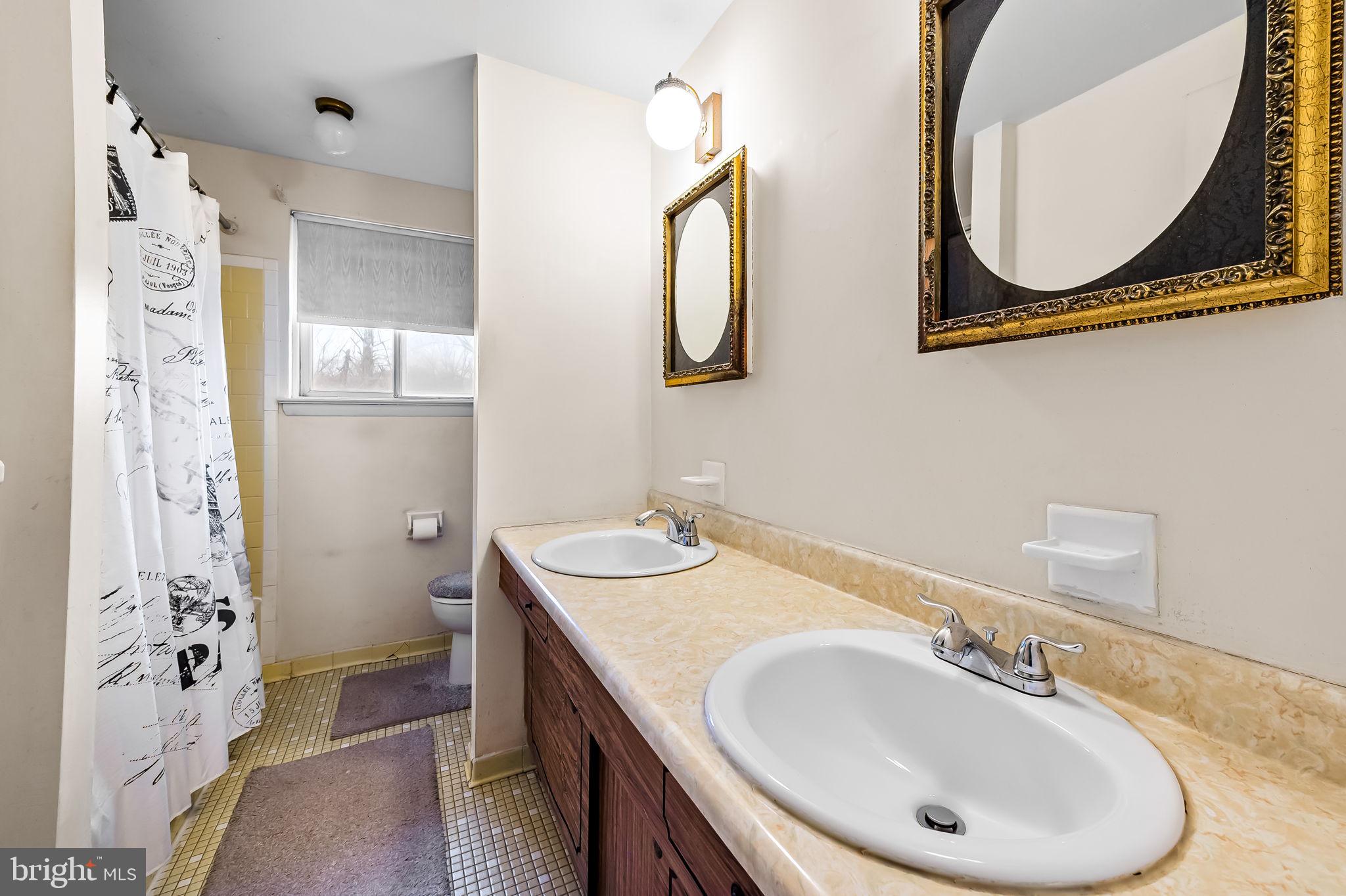 RANDALLSTOWN - Residential