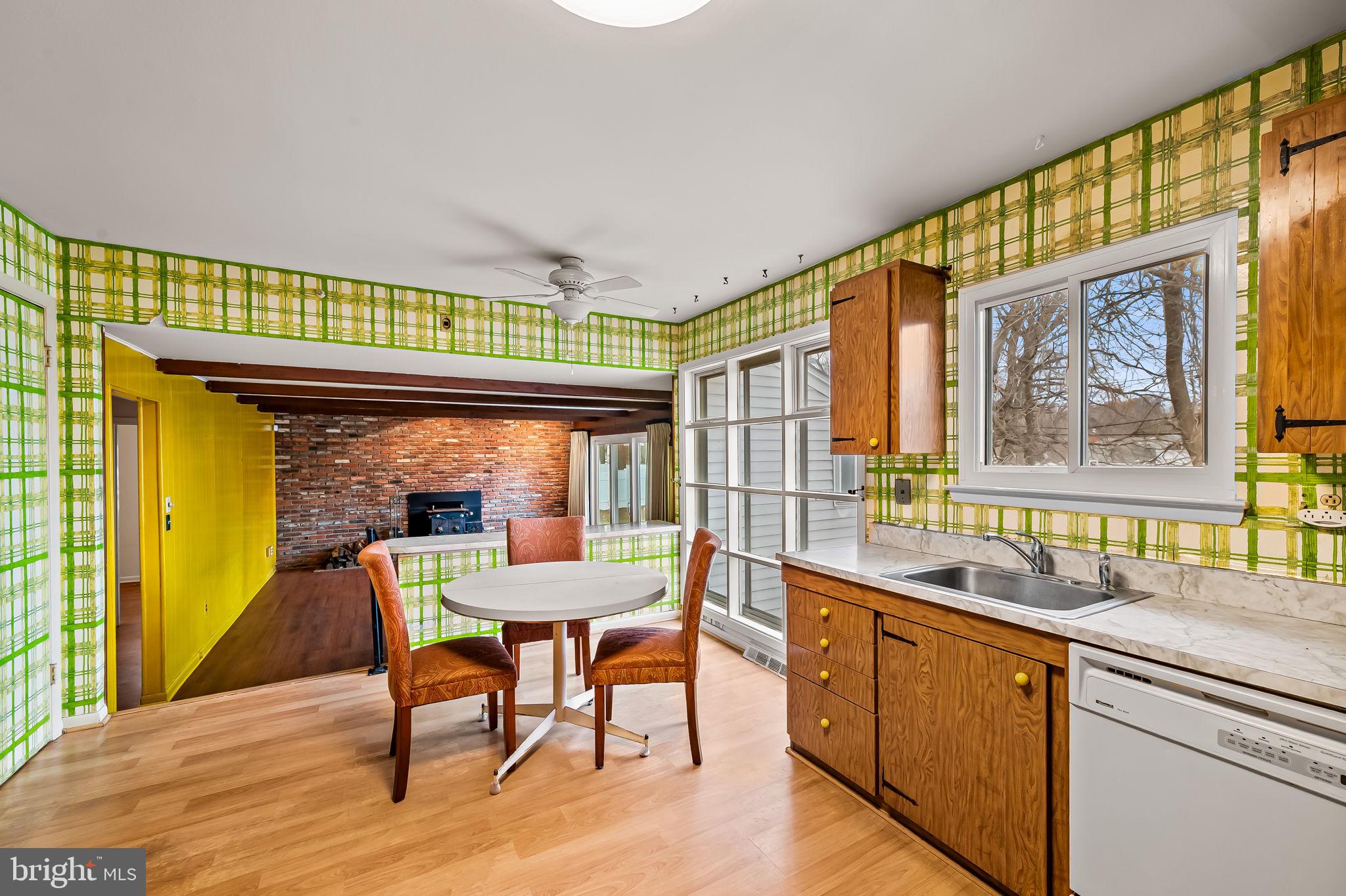 RANDALLSTOWN - Residential