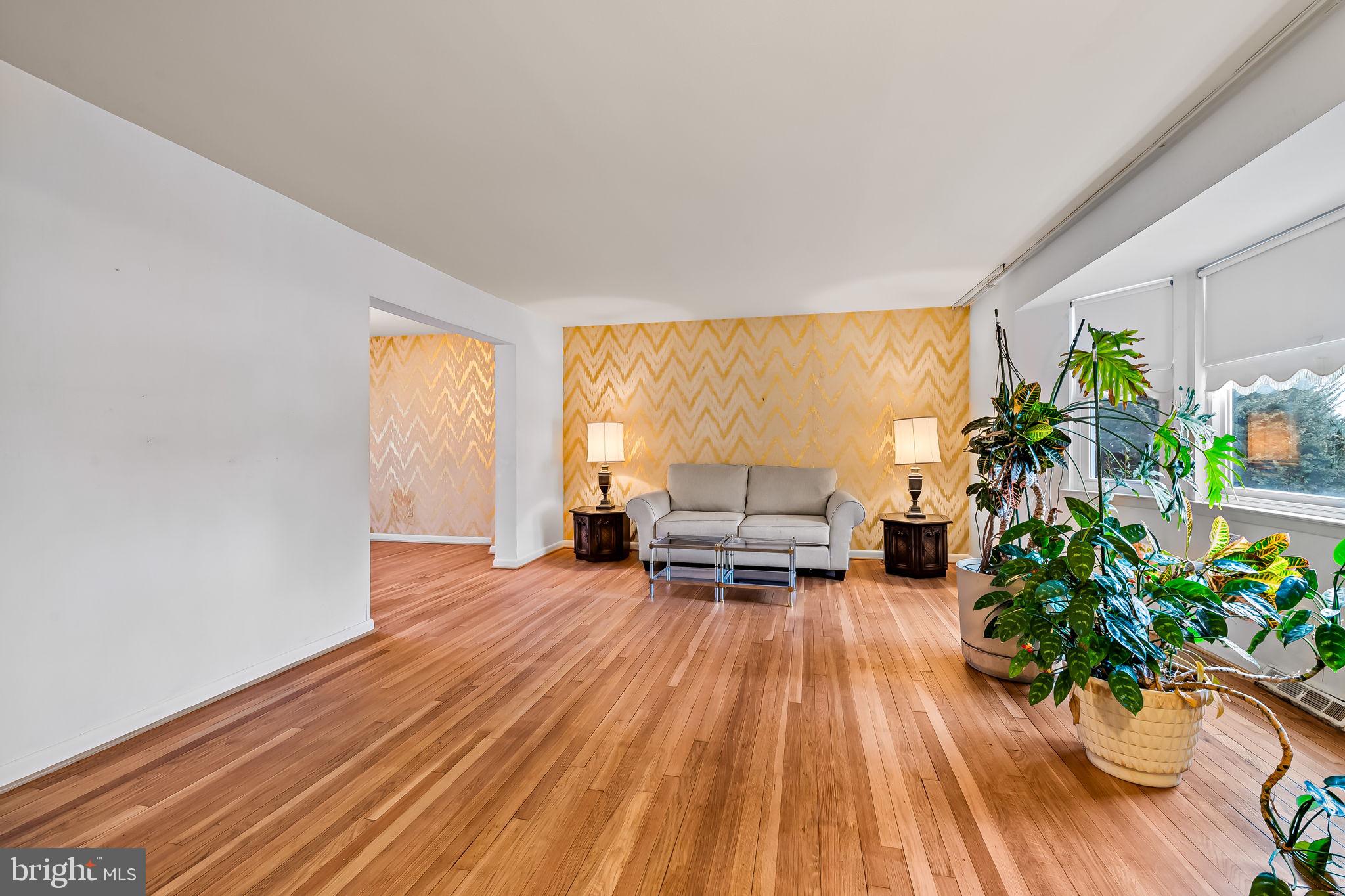 RANDALLSTOWN - Residential