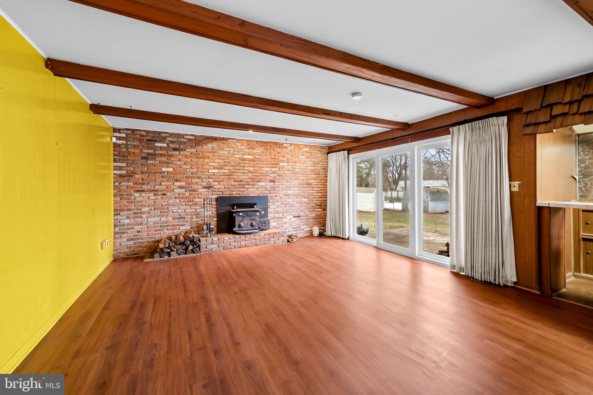 RANDALLSTOWN - Residential