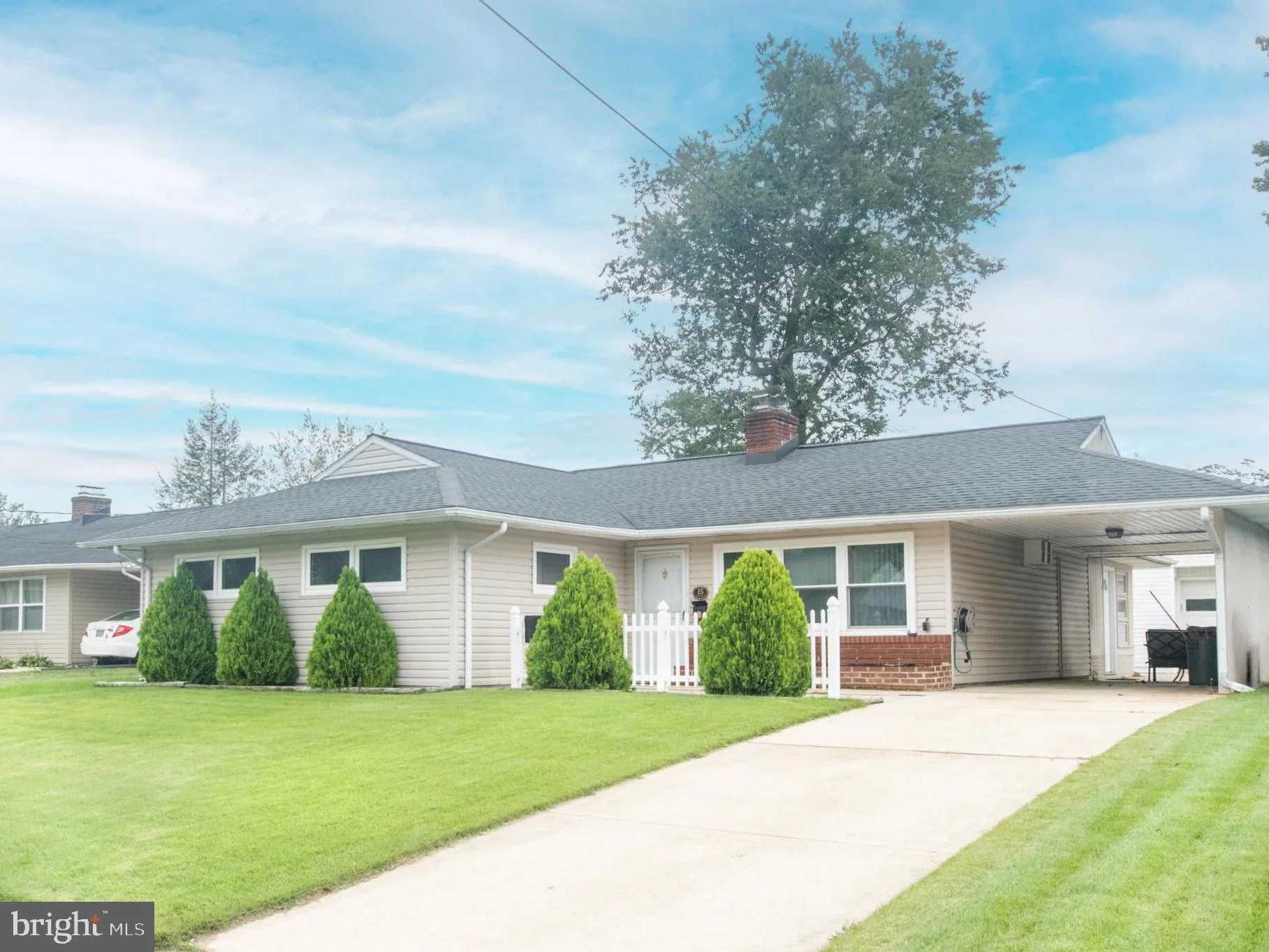 15 W Stephen Drive, Newark, DE 19713