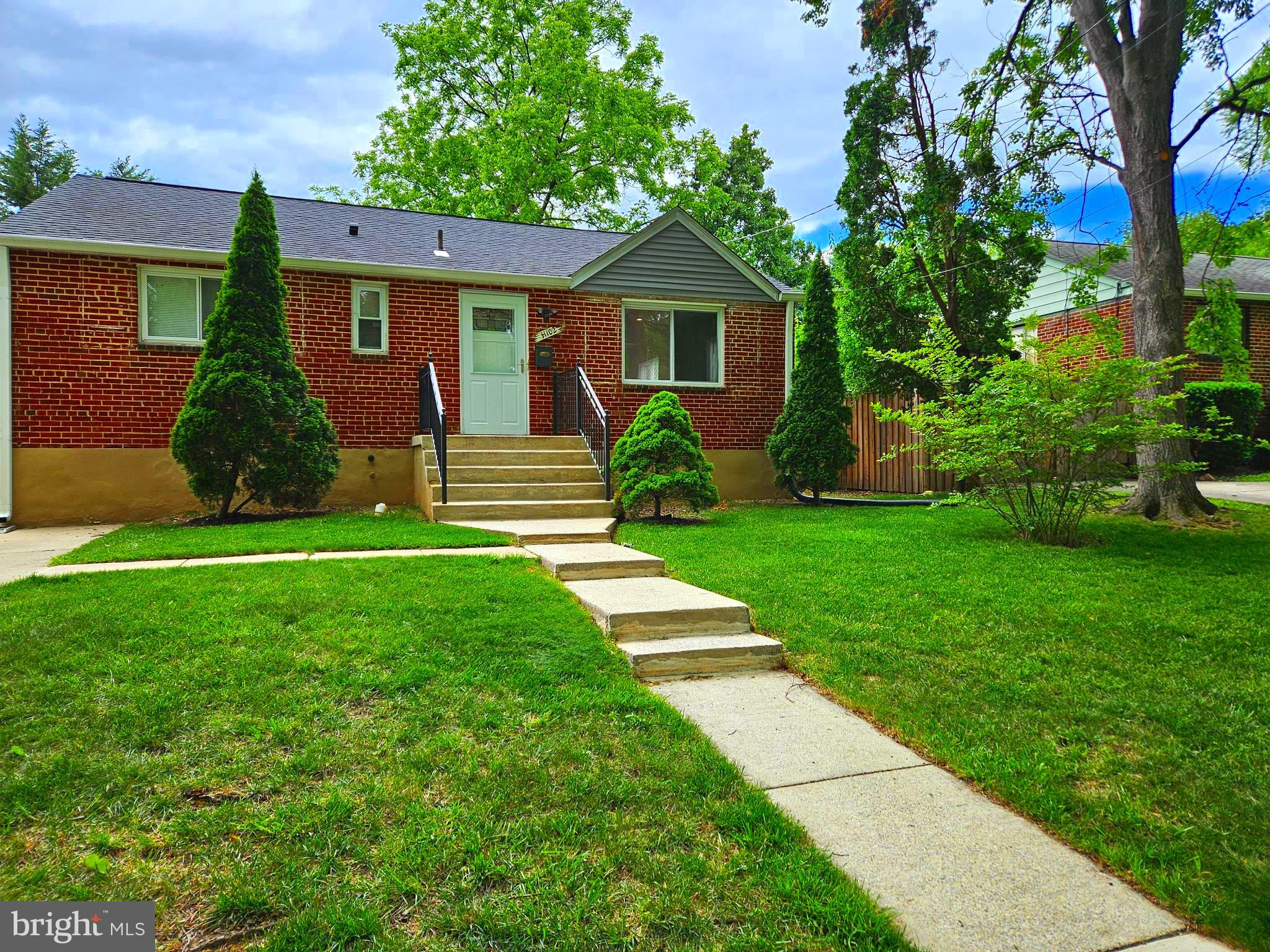 WHEATON FOREST - Residential