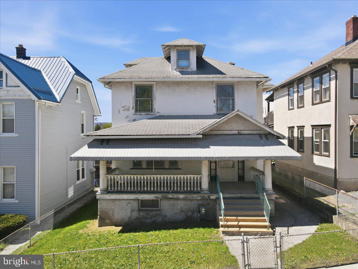 539 HARRISON AVENUE