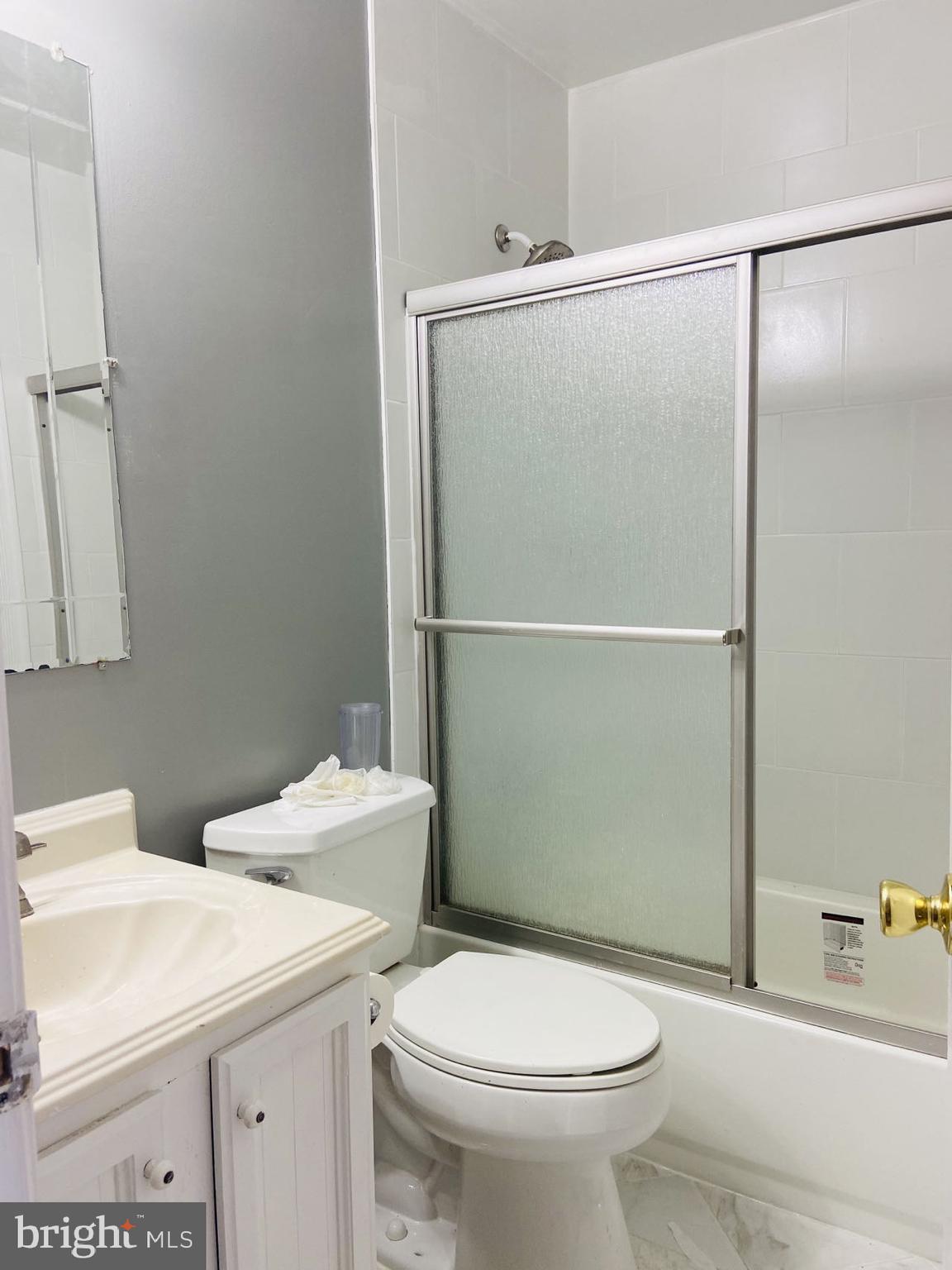 FAIRLAND - Residential Lease