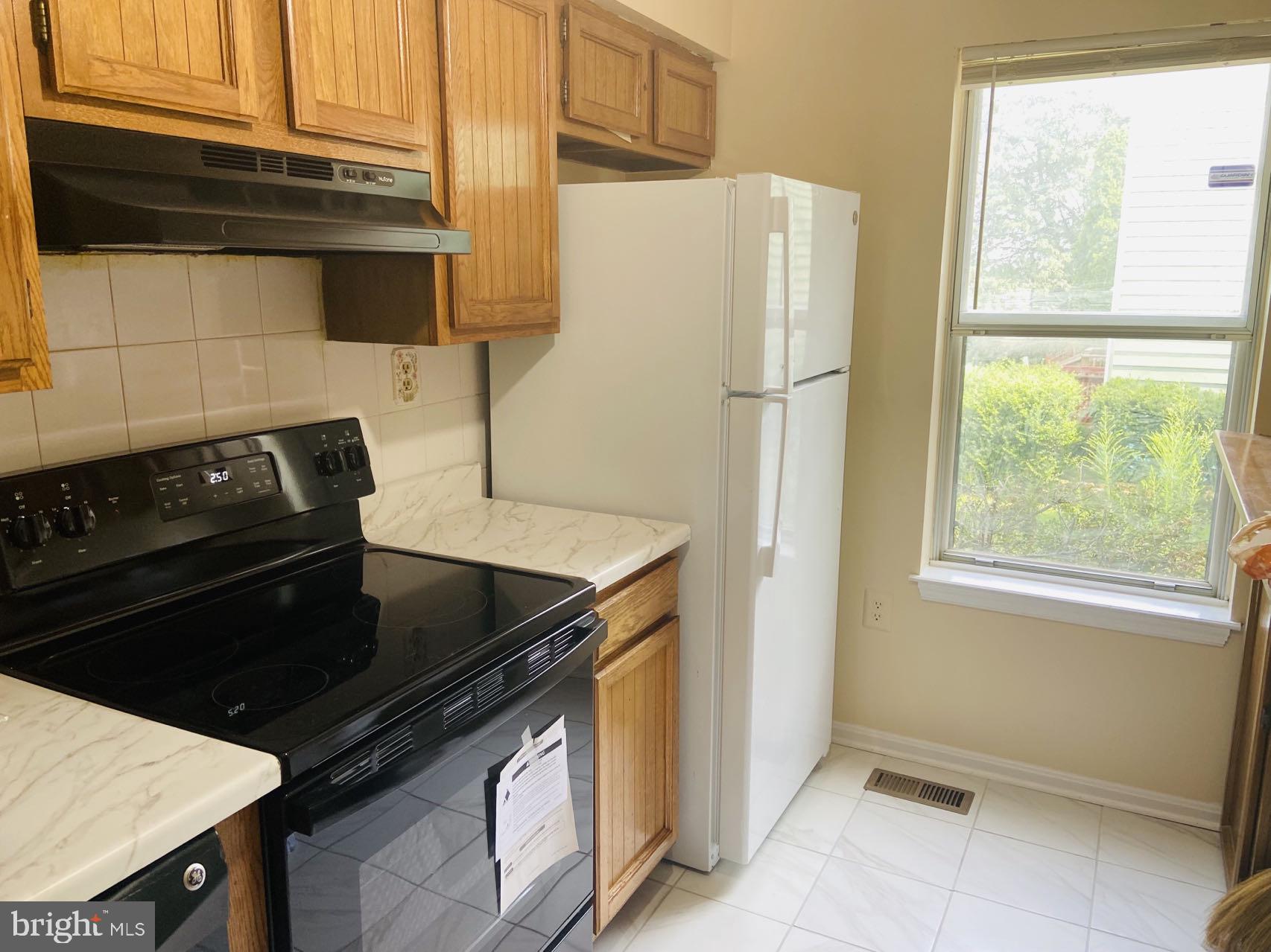 FAIRLAND - Residential Lease