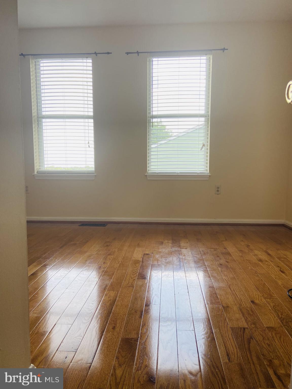 FAIRLAND - Residential Lease