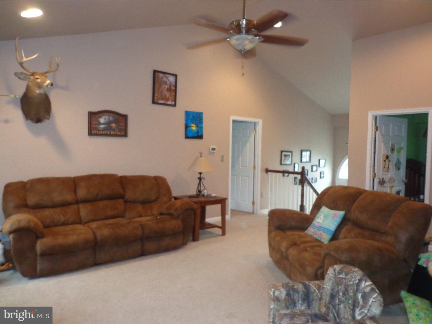 LAKE WYNONAH - Residential