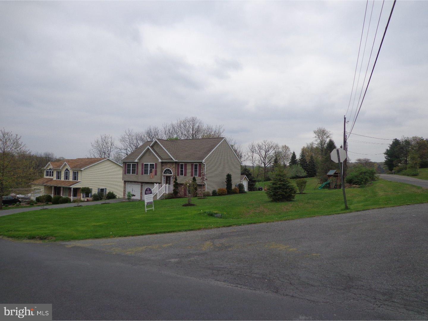 LAKE WYNONAH - Residential