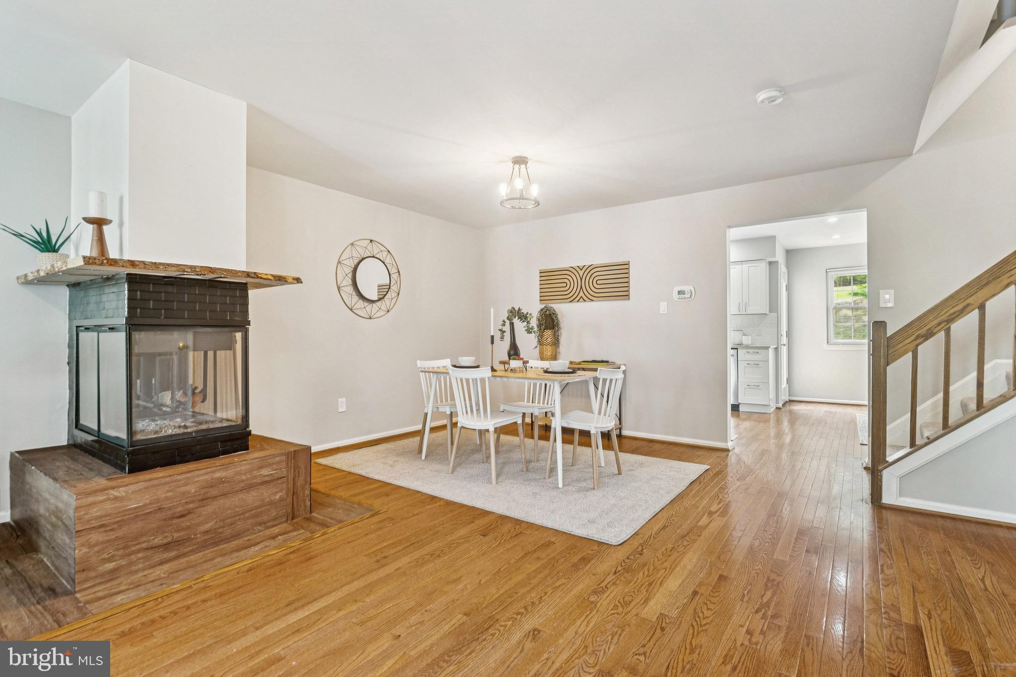 8013 UPPERFIELD COURT