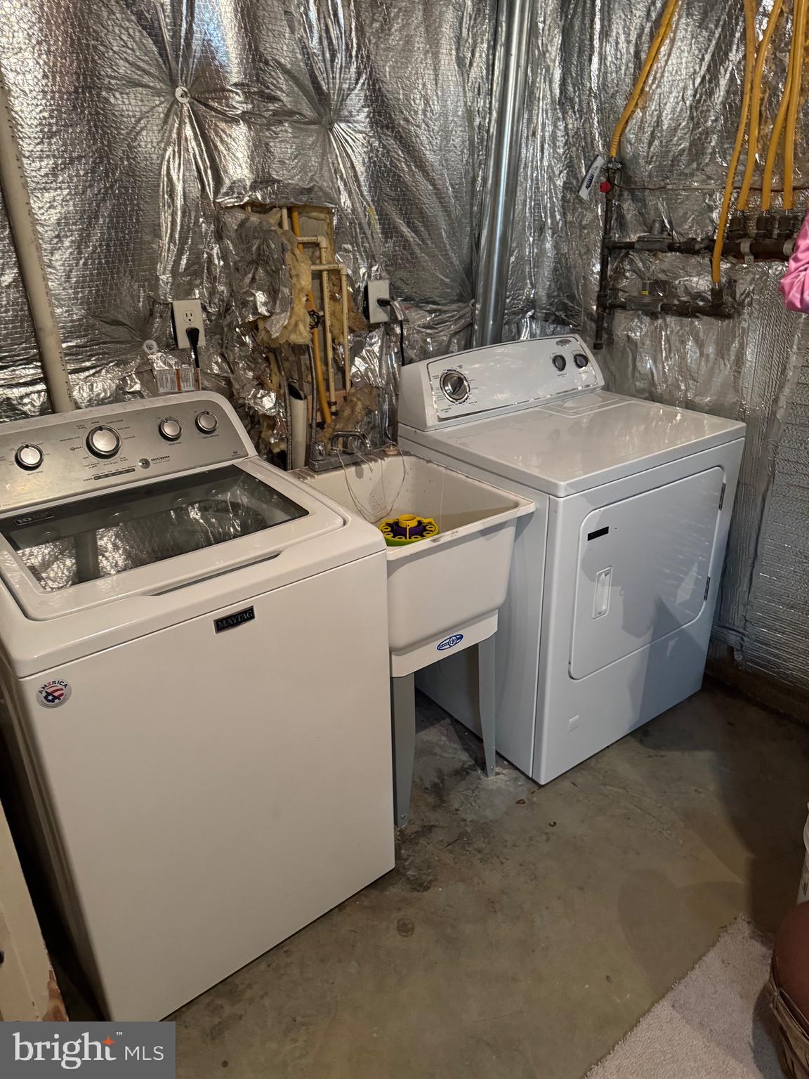 WINTERS RUN MANOR - Residential