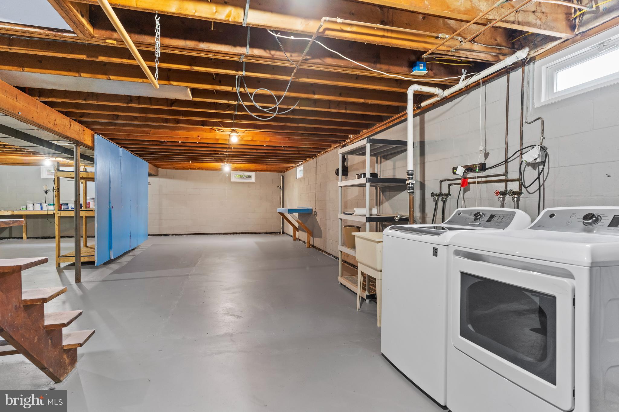 PLEASANT HILLS - Residential