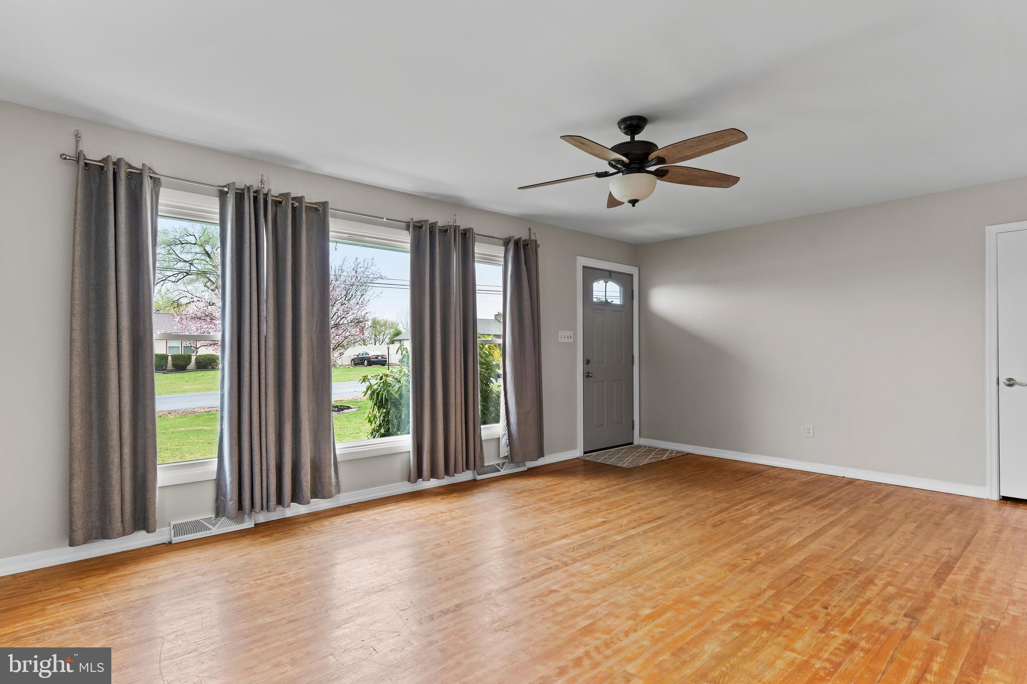 PLEASANT HILLS - Residential