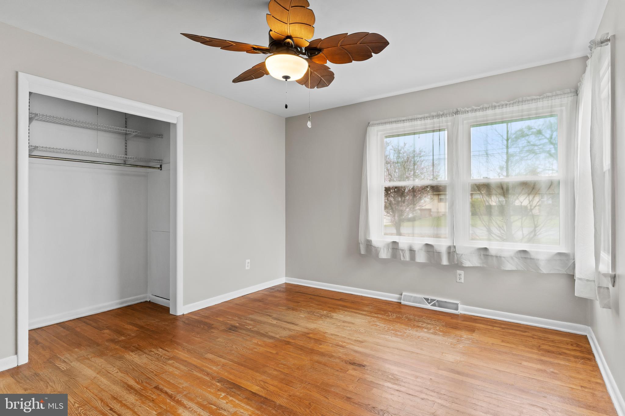 PLEASANT HILLS - Residential