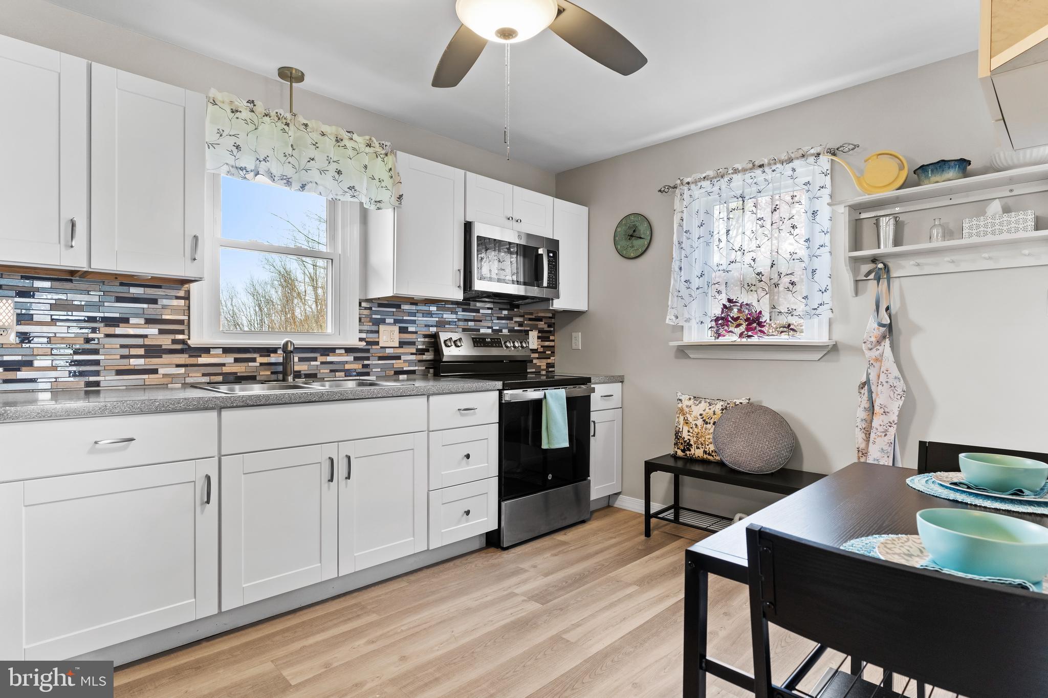 PLEASANT HILLS - Residential