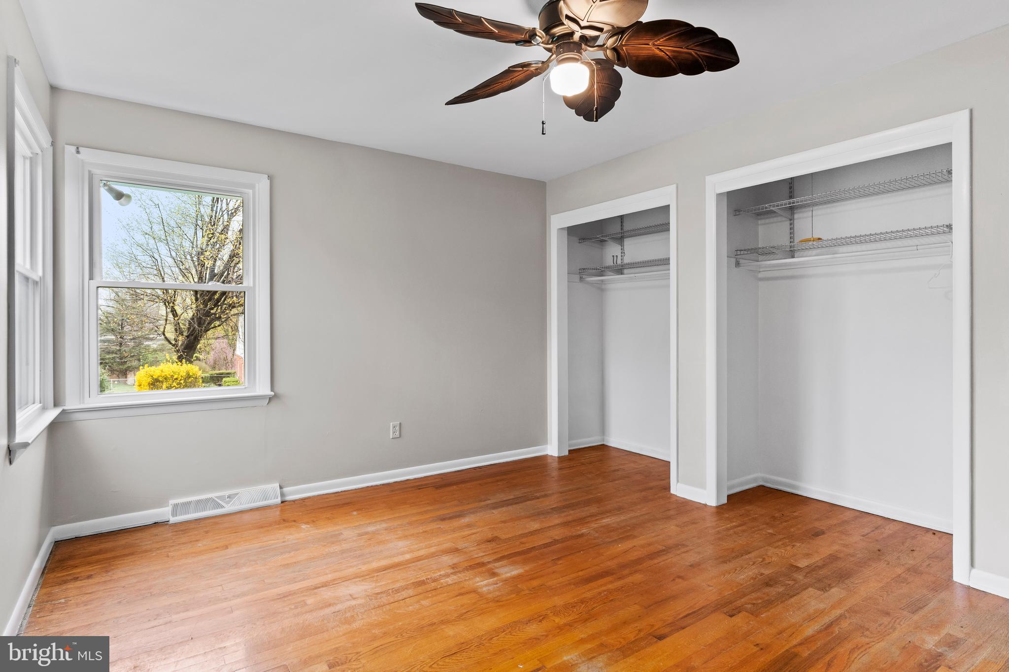 PLEASANT HILLS - Residential