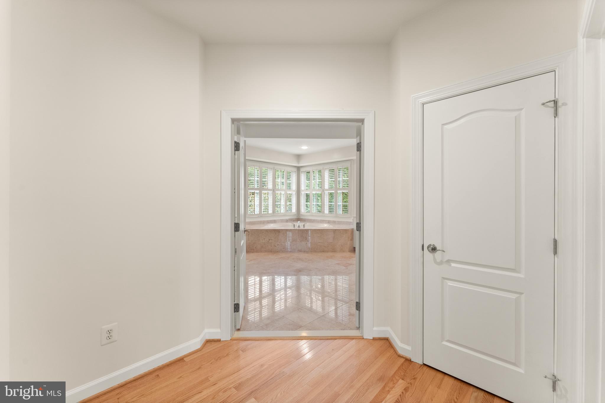 BEACON HILL - Residential