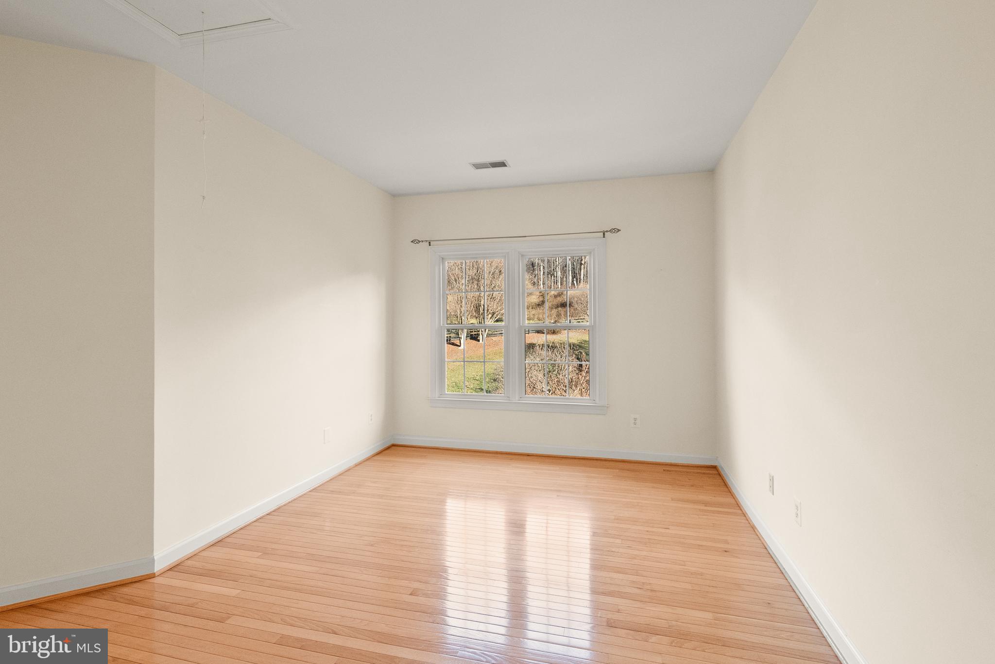 BEACON HILL - Residential