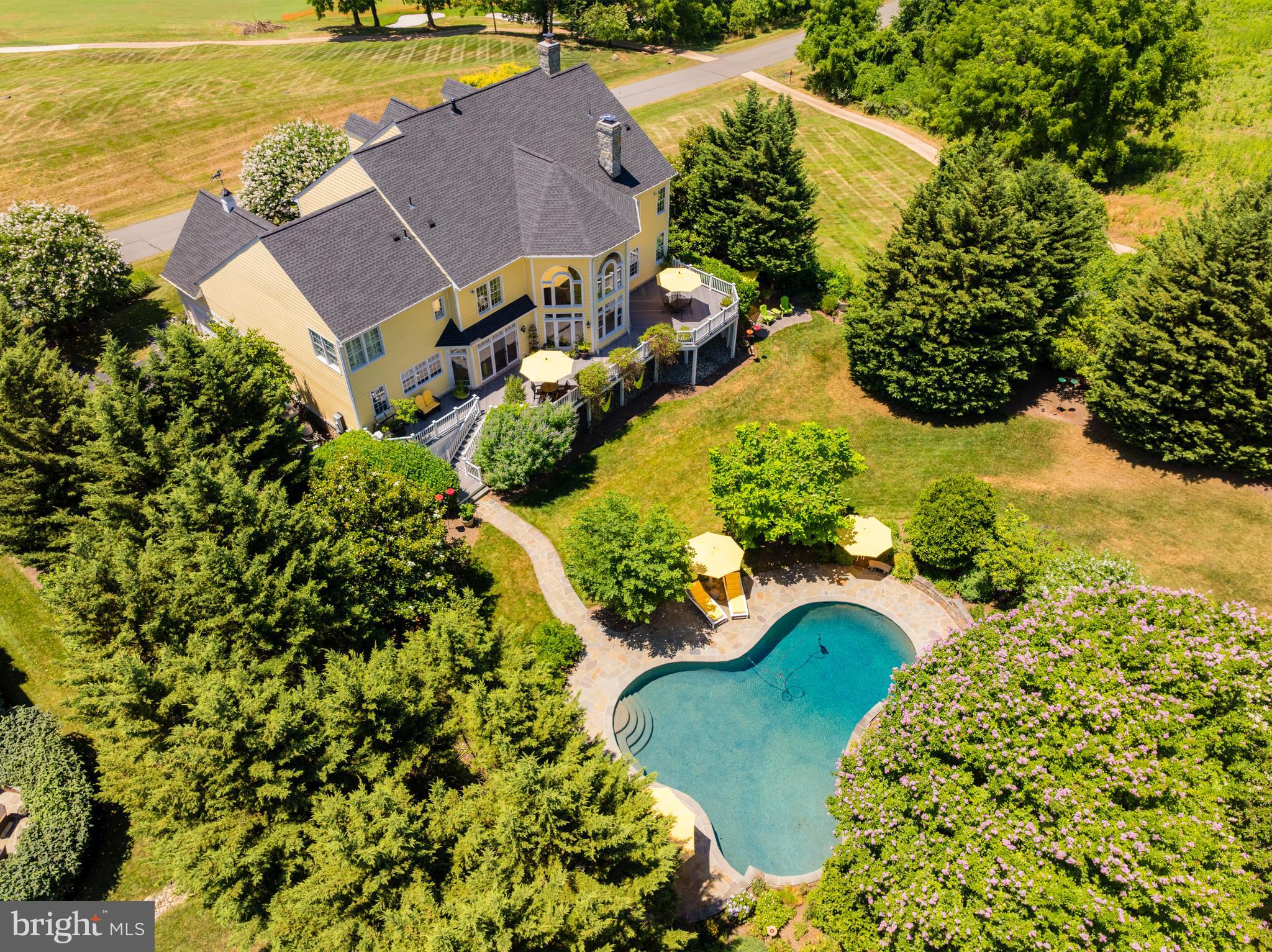 BEACON HILL - Residential