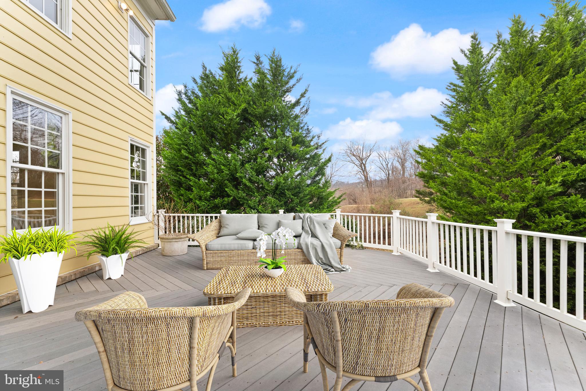 BEACON HILL - Residential