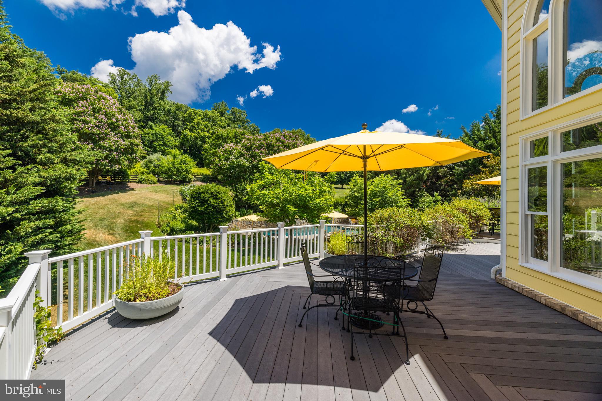 BEACON HILL - Residential