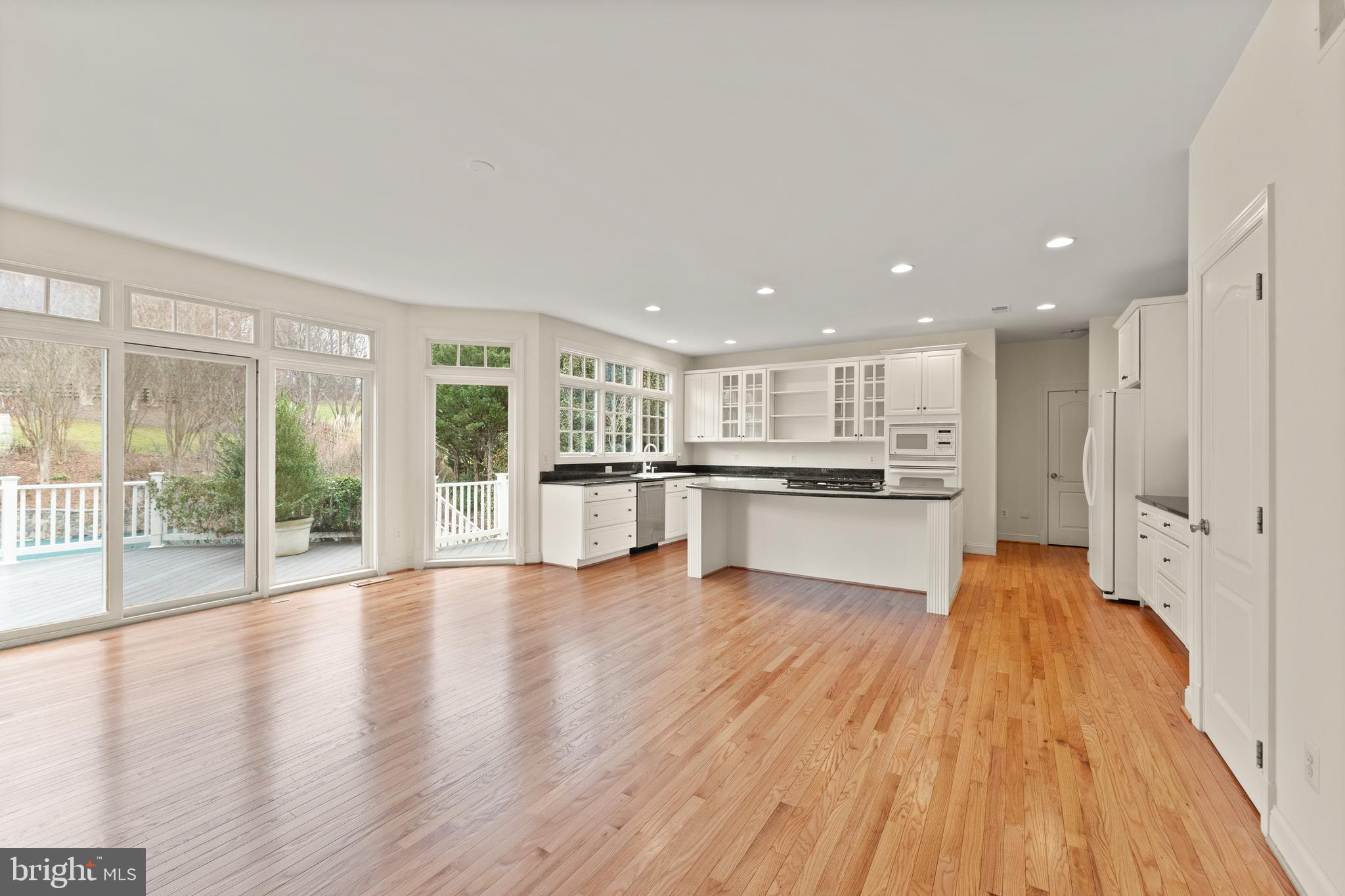 BEACON HILL - Residential