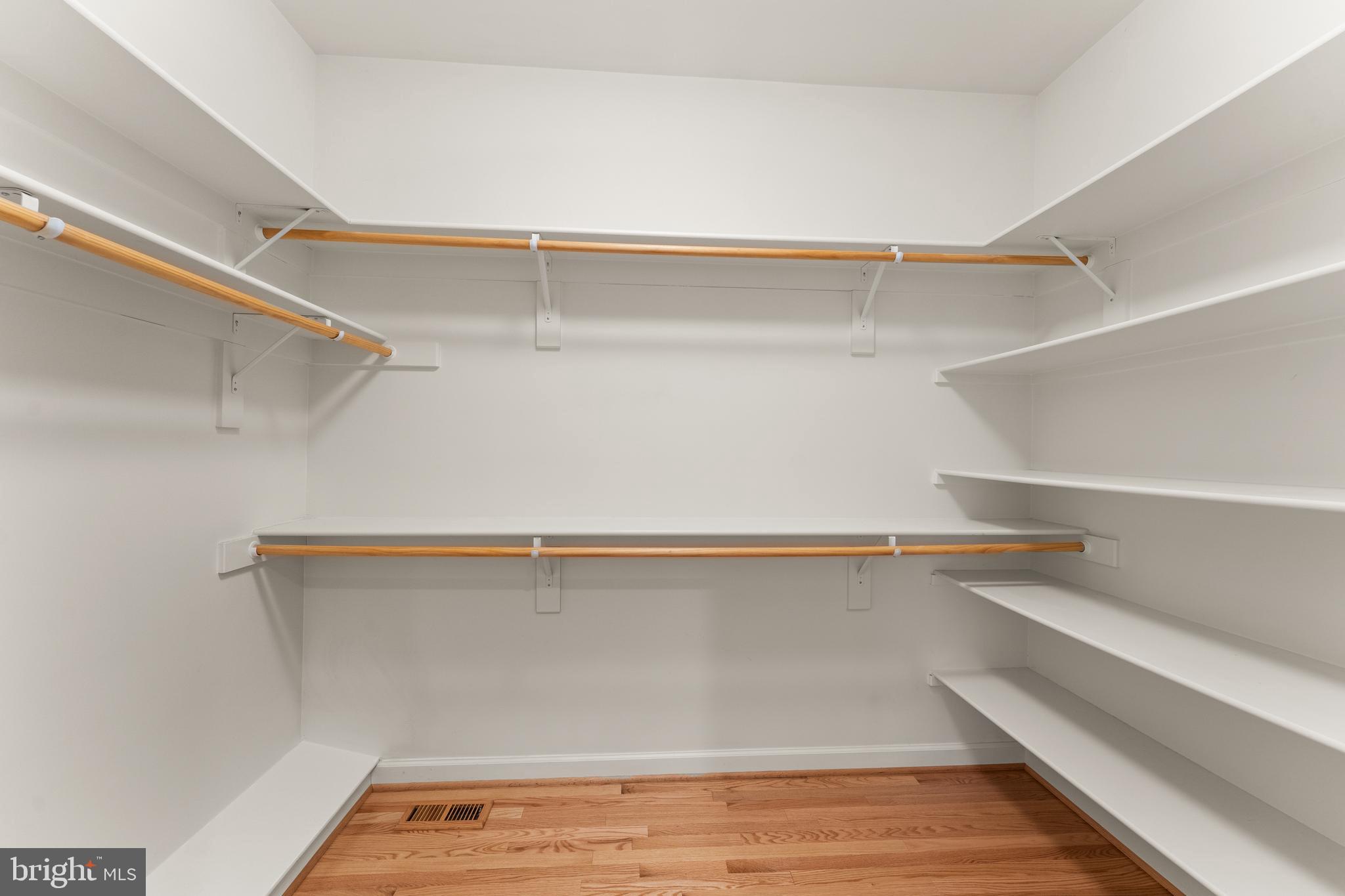 BEACON HILL - Residential