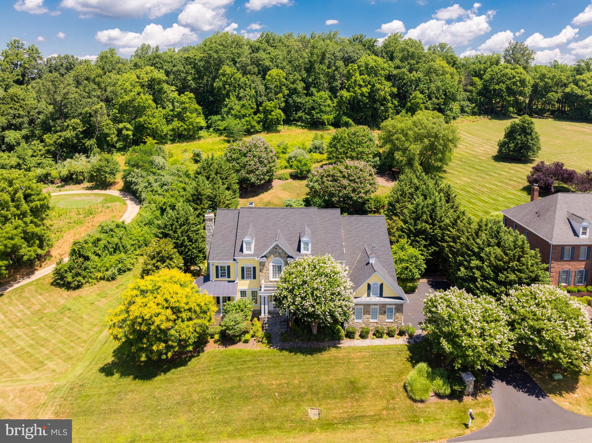 BEACON HILL - Residential