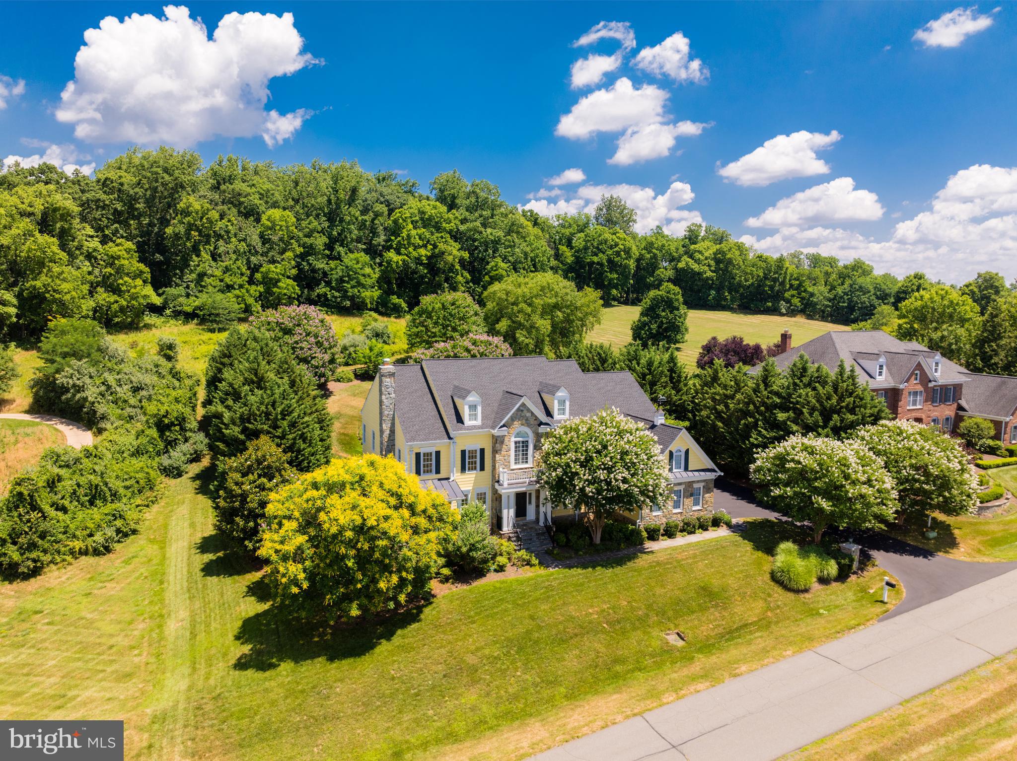 BEACON HILL - Residential