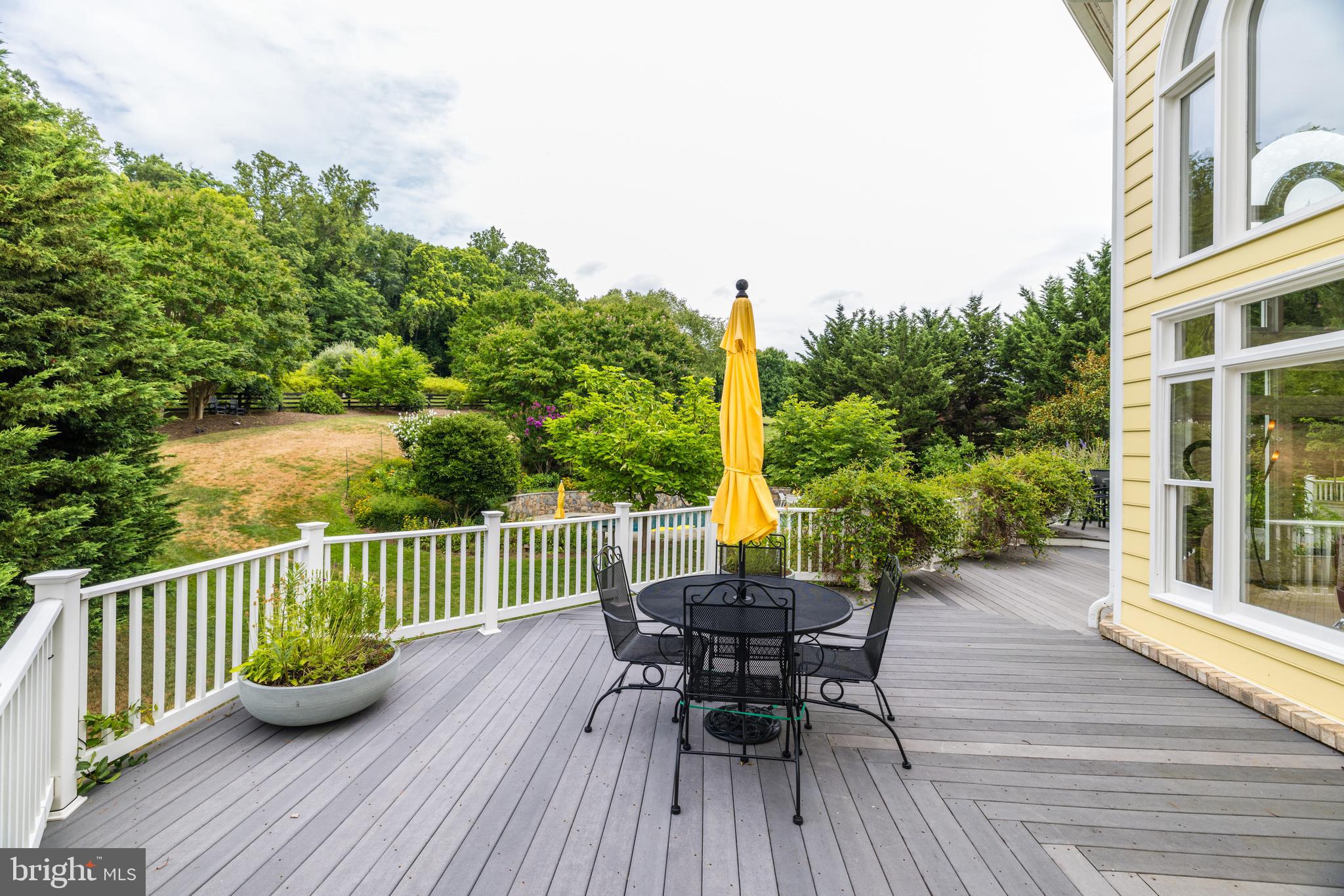 BEACON HILL - Residential