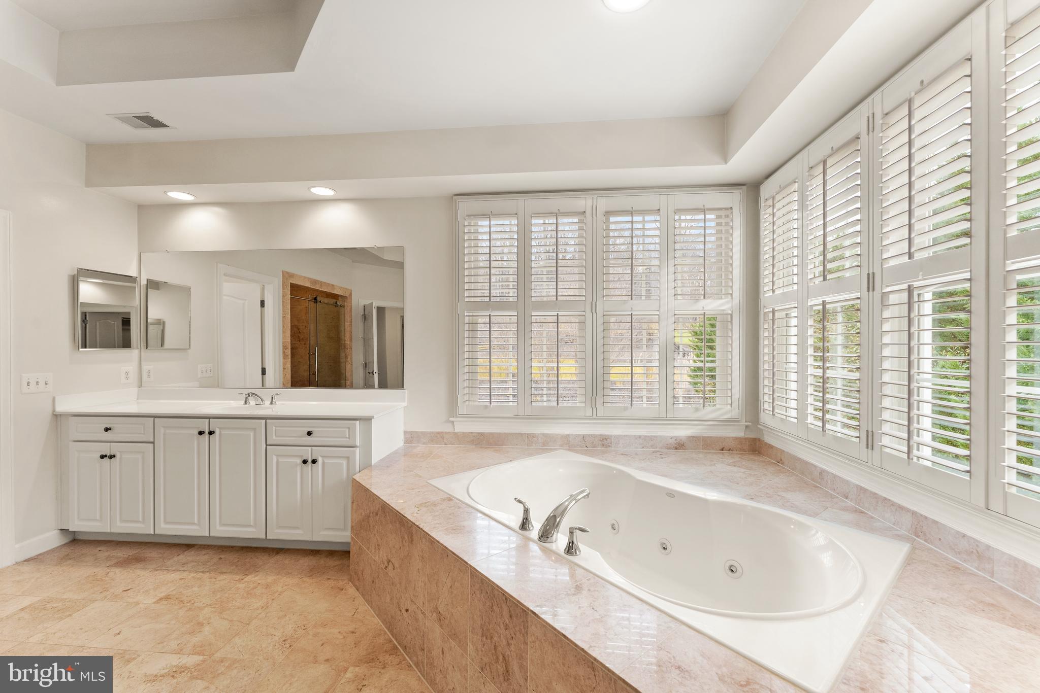 BEACON HILL - Residential