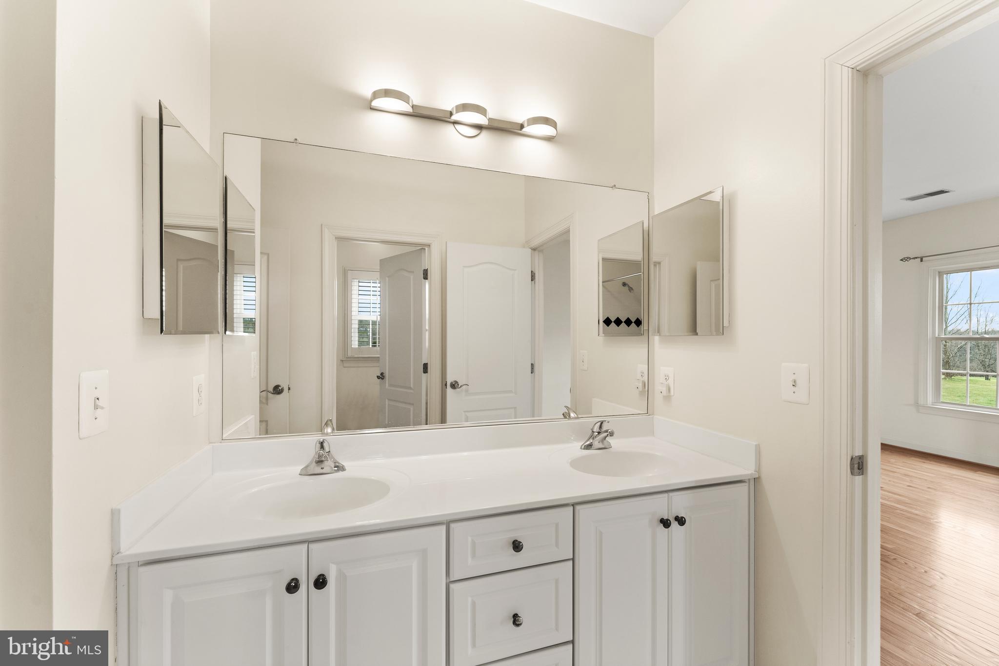 BEACON HILL - Residential