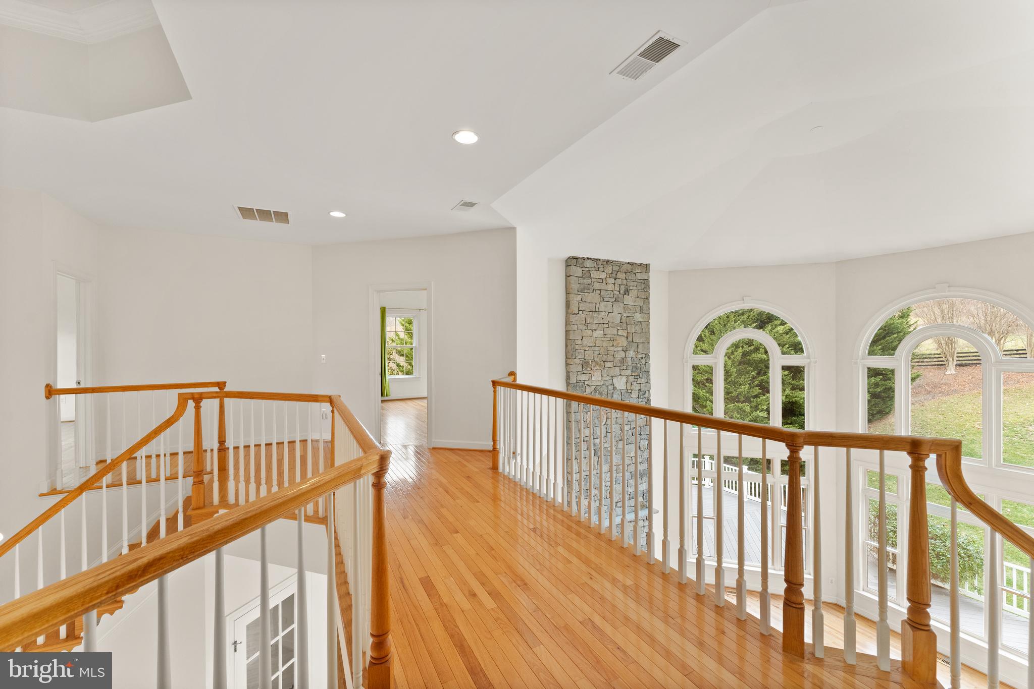 BEACON HILL - Residential