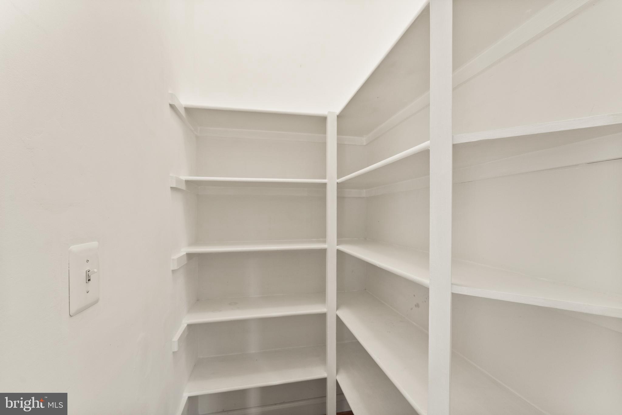 BEACON HILL - Residential