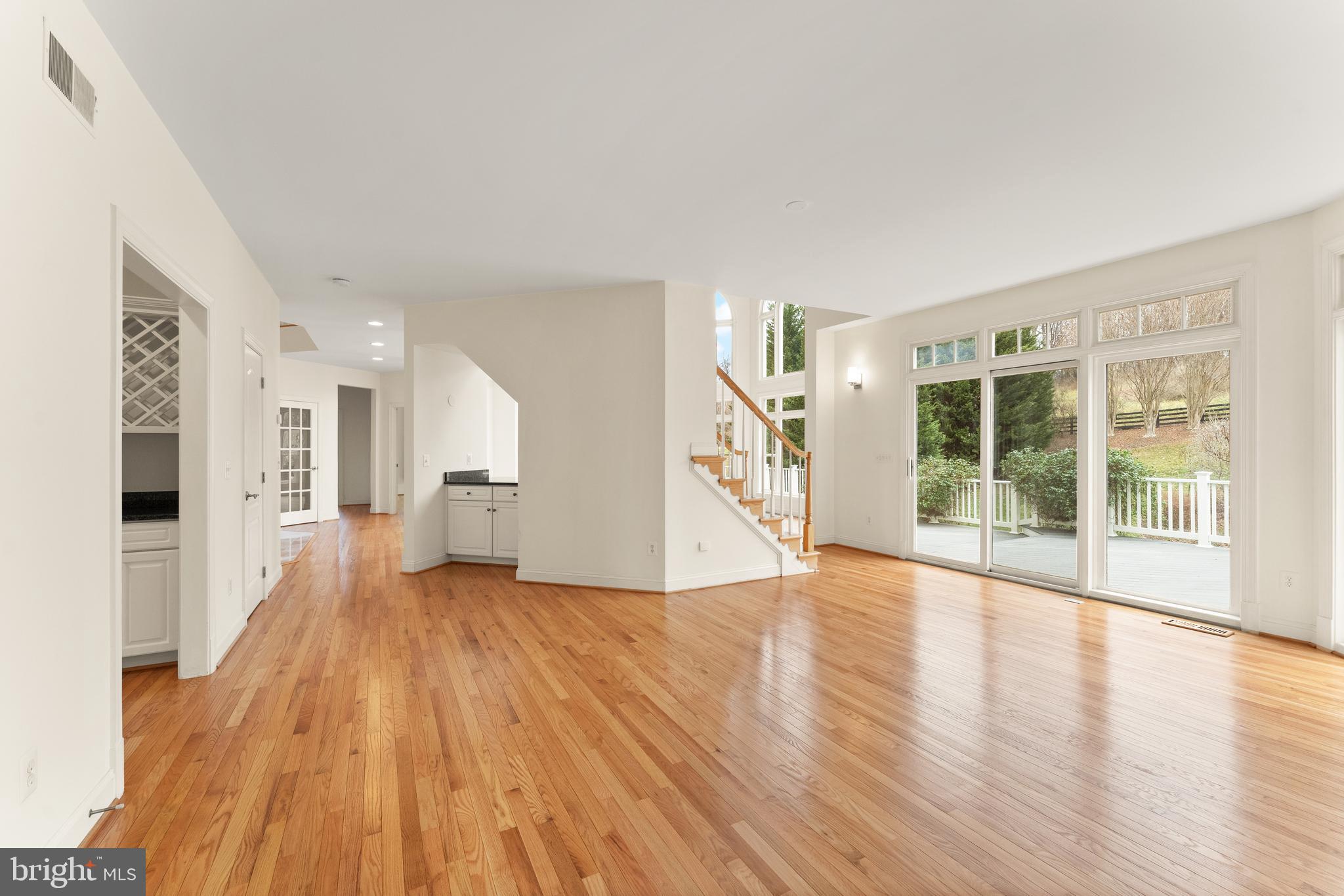 BEACON HILL - Residential