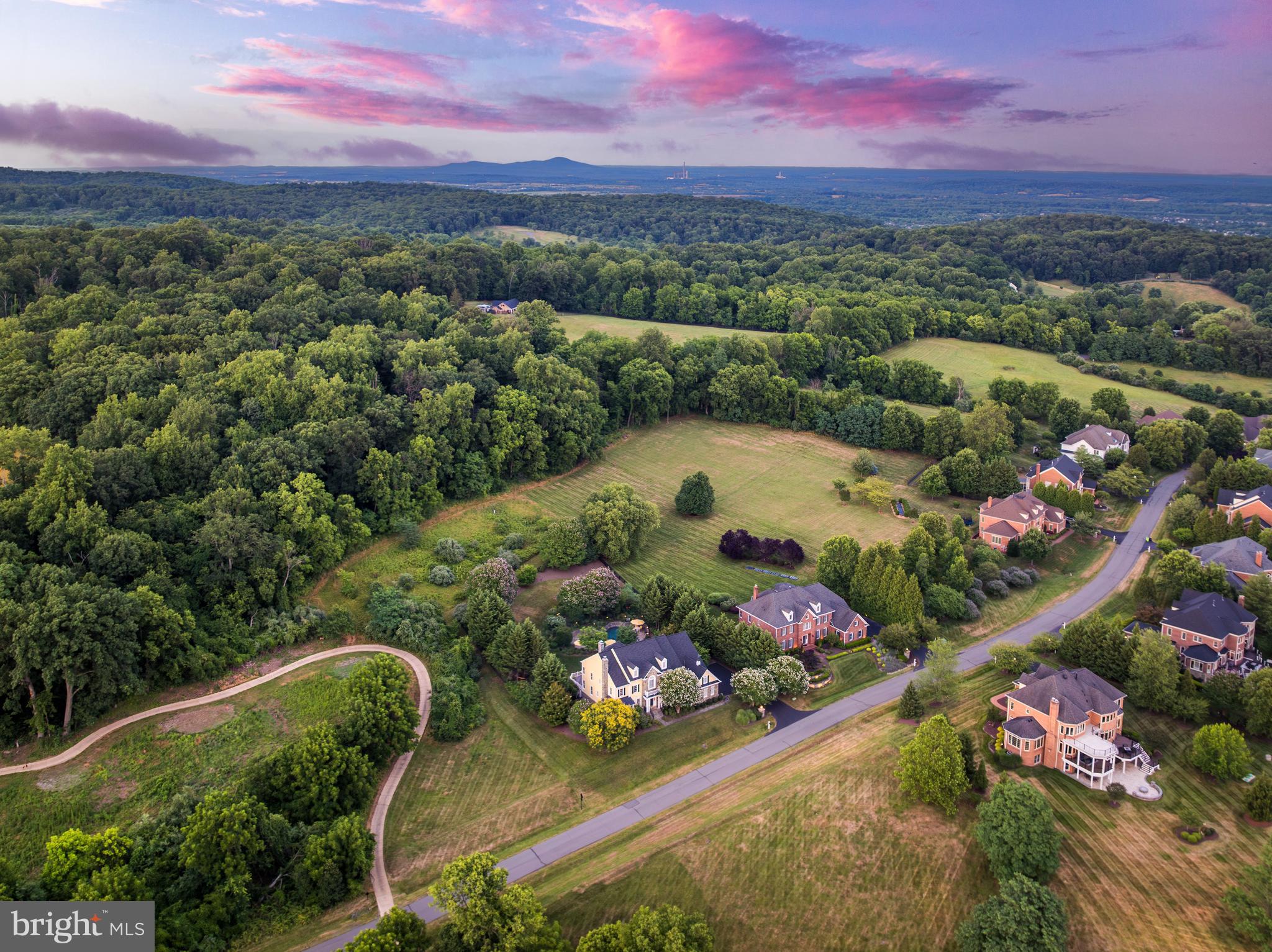 BEACON HILL - Residential