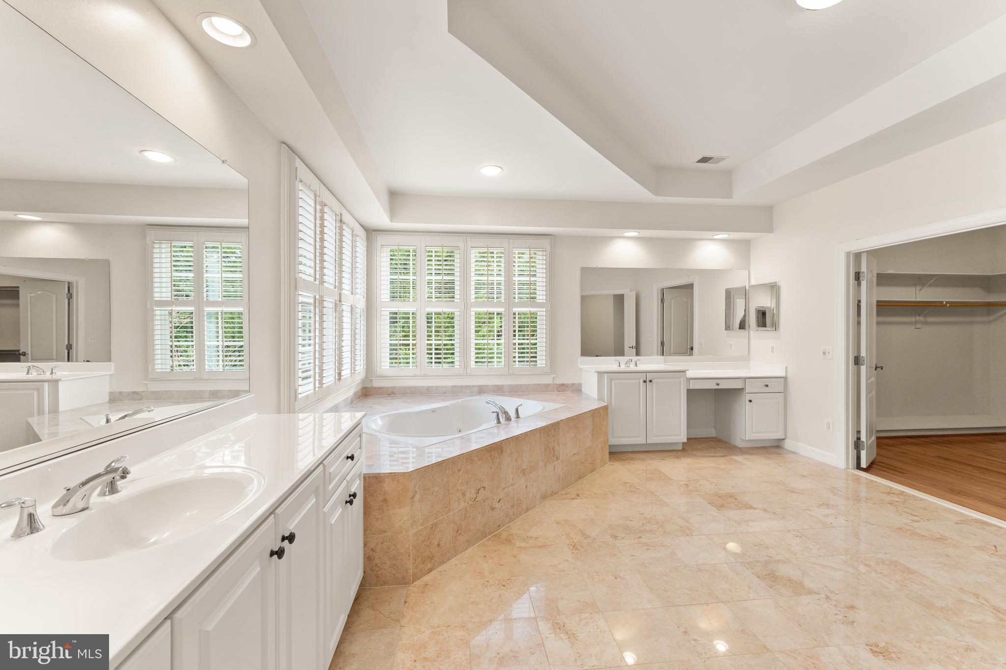 BEACON HILL - Residential